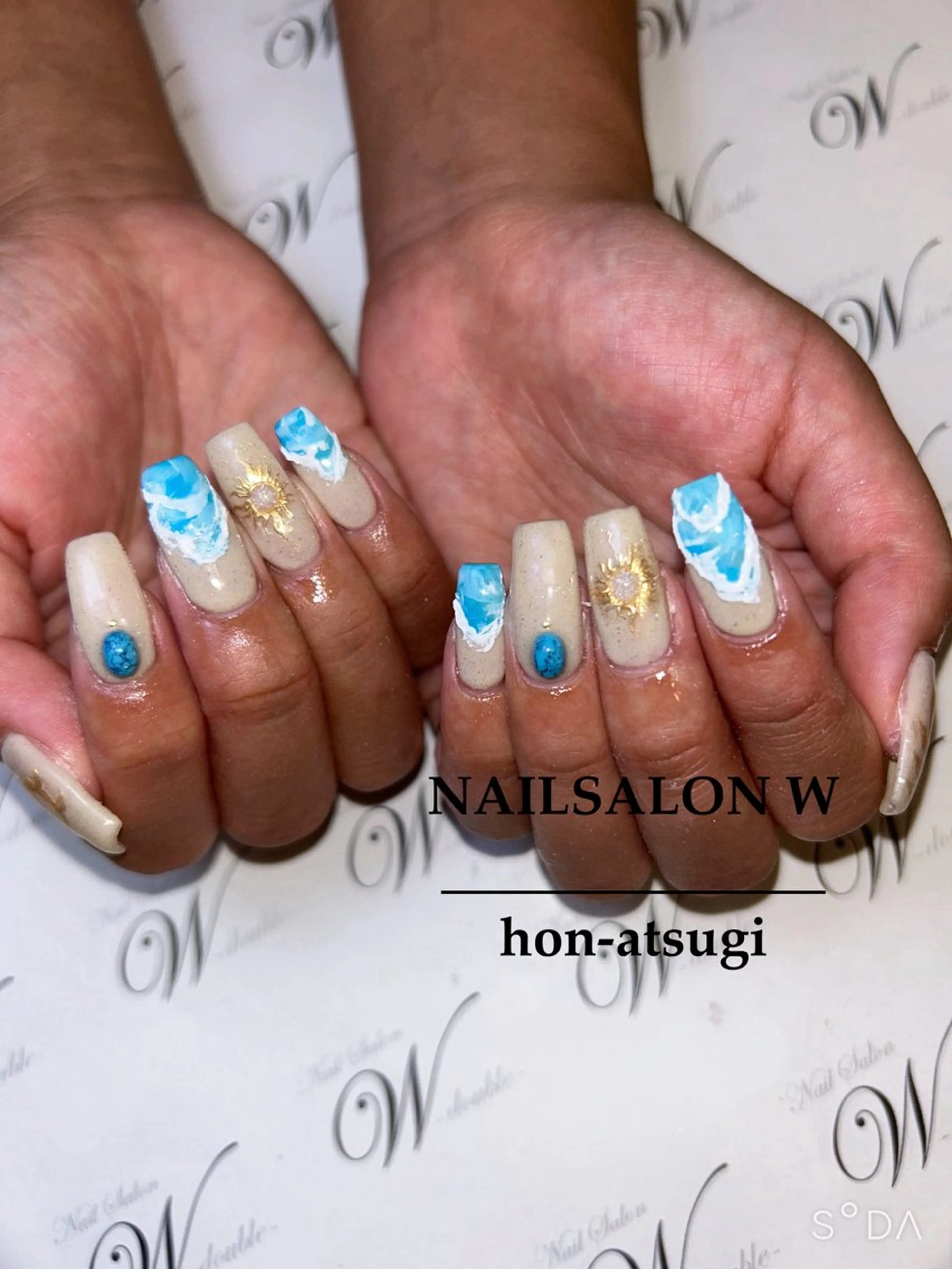 ショート ハンドネイル ネイルサロン ダブルのネイルデザイン