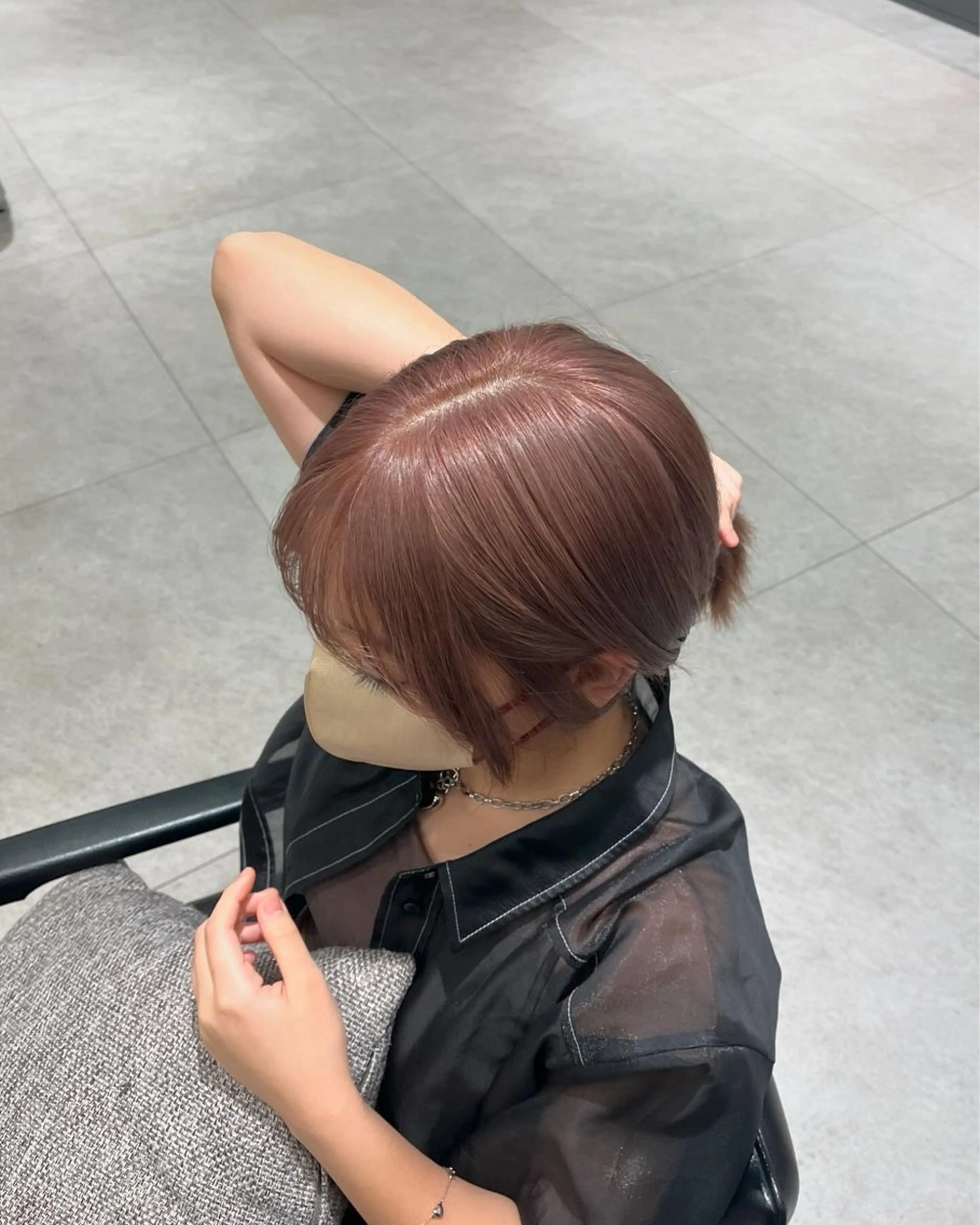 カラー films所属・AYA/films 韓国/レイヤー／ボブのヘアスタイル