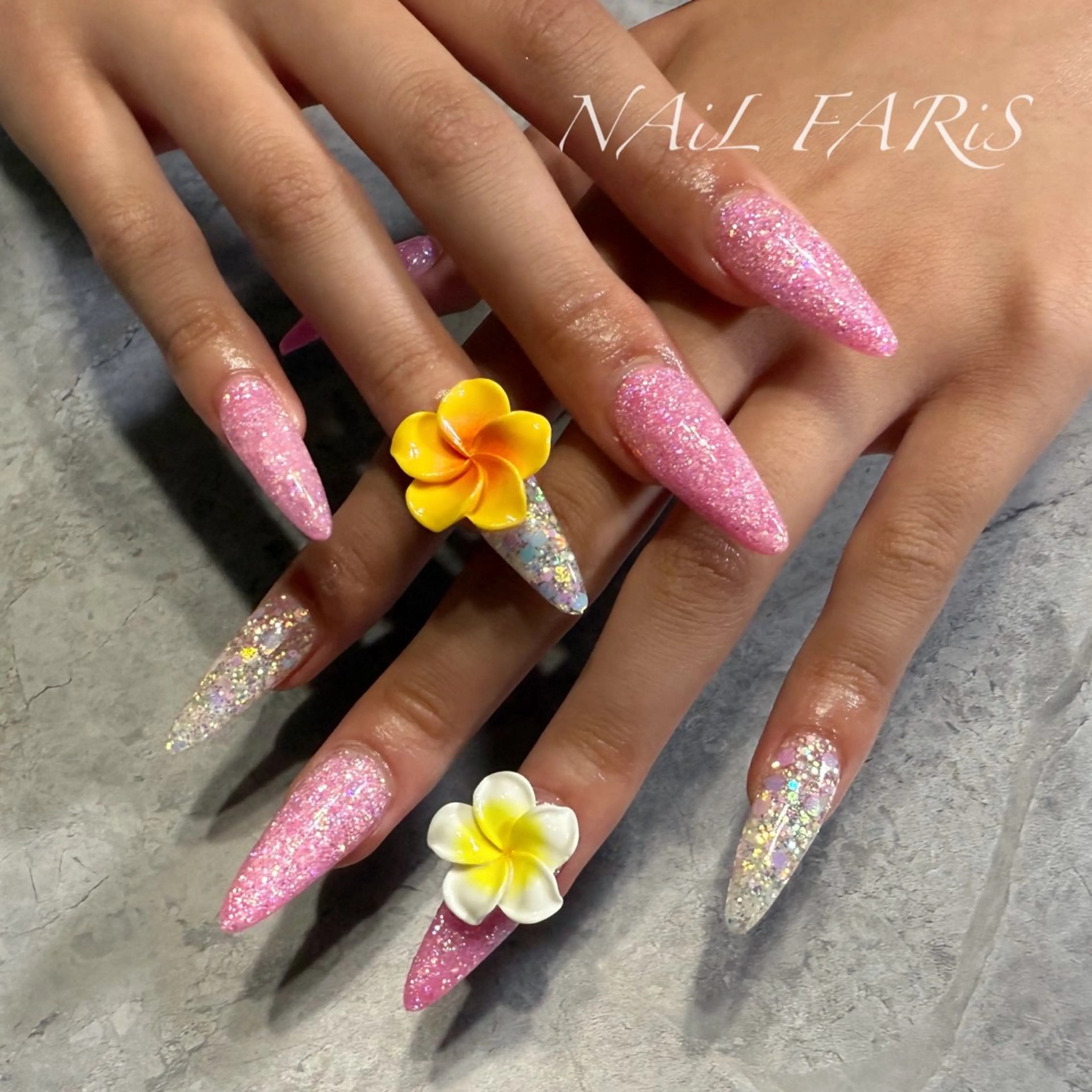 ネイル NAiL FARiS Megのネイルデザイン