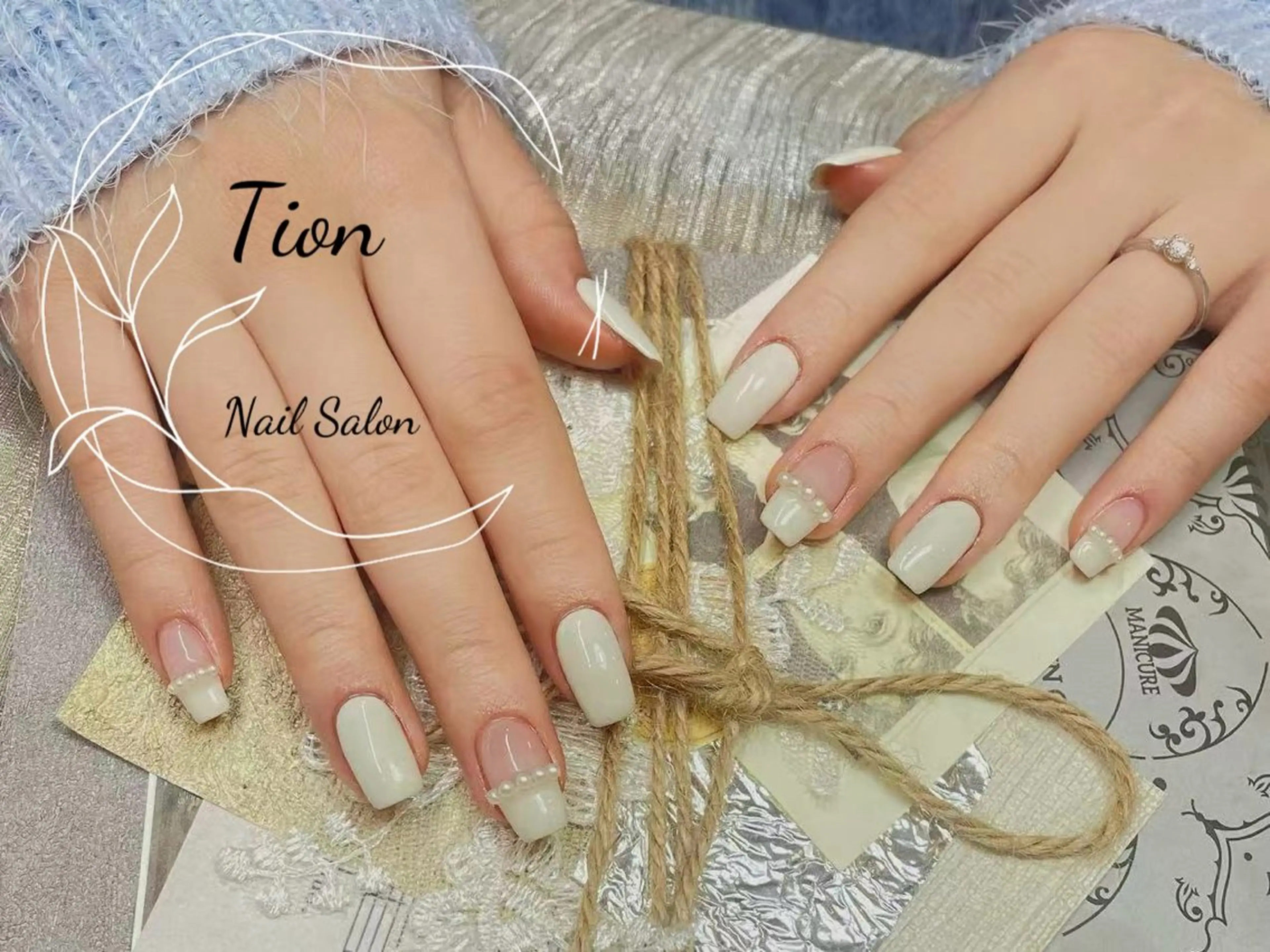 ネイル チークネイル 長さ出し フットネイル フレンチネイル ジェルネイル Nailsalon Tion武蔵小杉店所属・Nailsalon Tion武蔵小杉店のネイルデザイン
