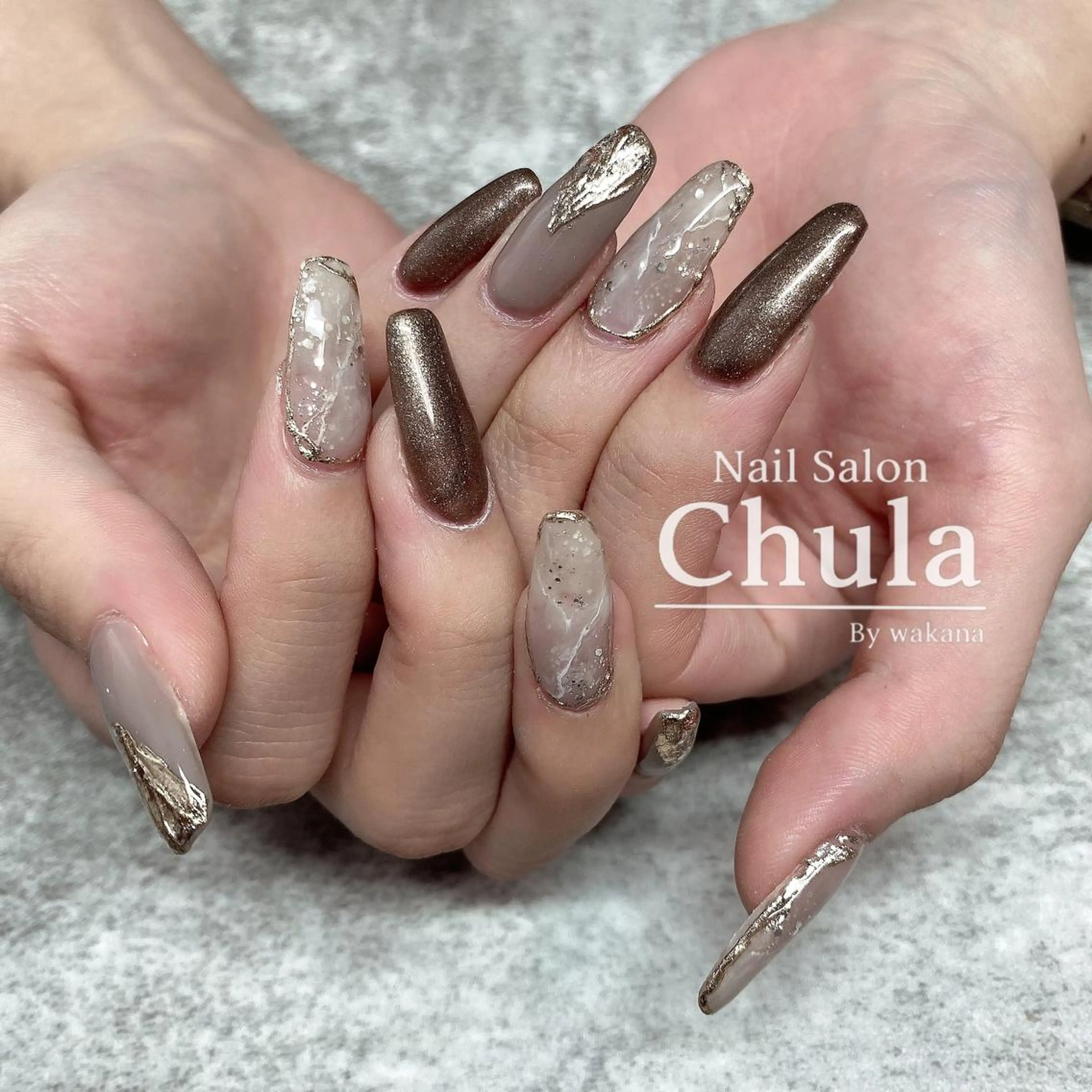 ネイル ブラウン ミラーネイル ニュアンスネイル ハンドネイル Nailsalon Chulaのネイルデザイン