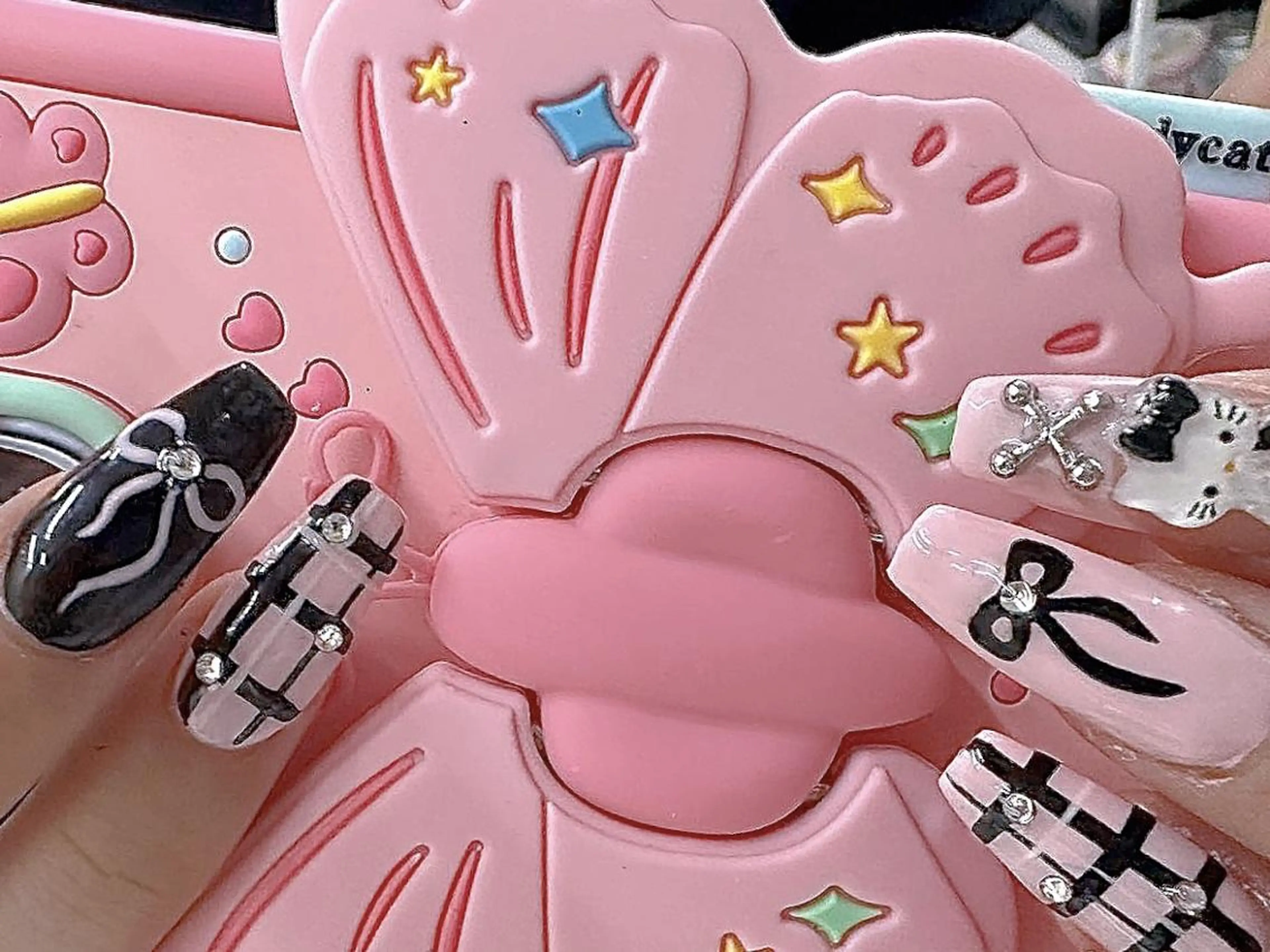 ネイル na🎀🎀na ちゅるちゅるのネイルデザイン