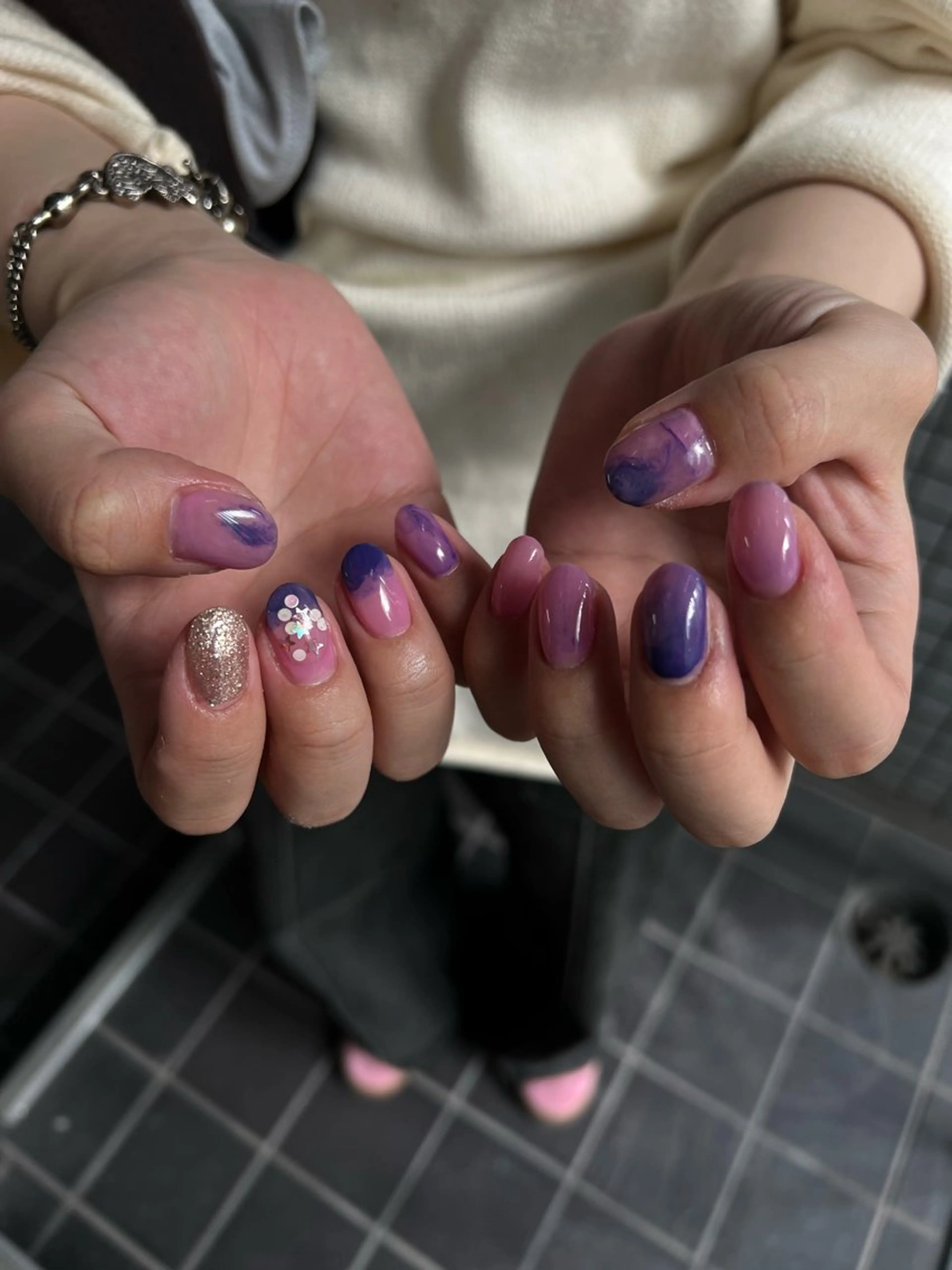 ネイル ハンドネイル Hata nail 🎀個性派ニュアンスのネイルデザイン