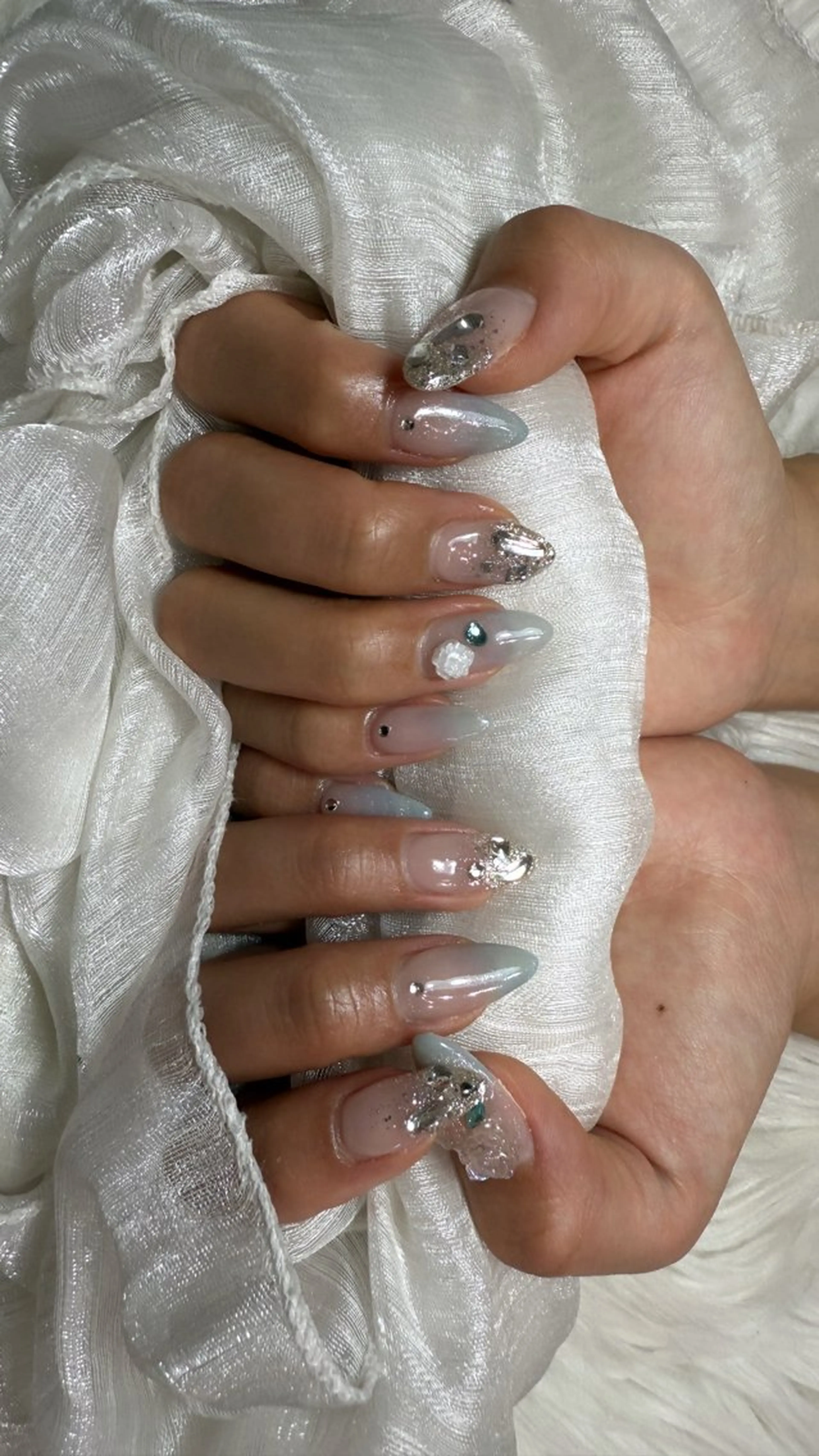 ネイル &Me さらのネイルデザイン