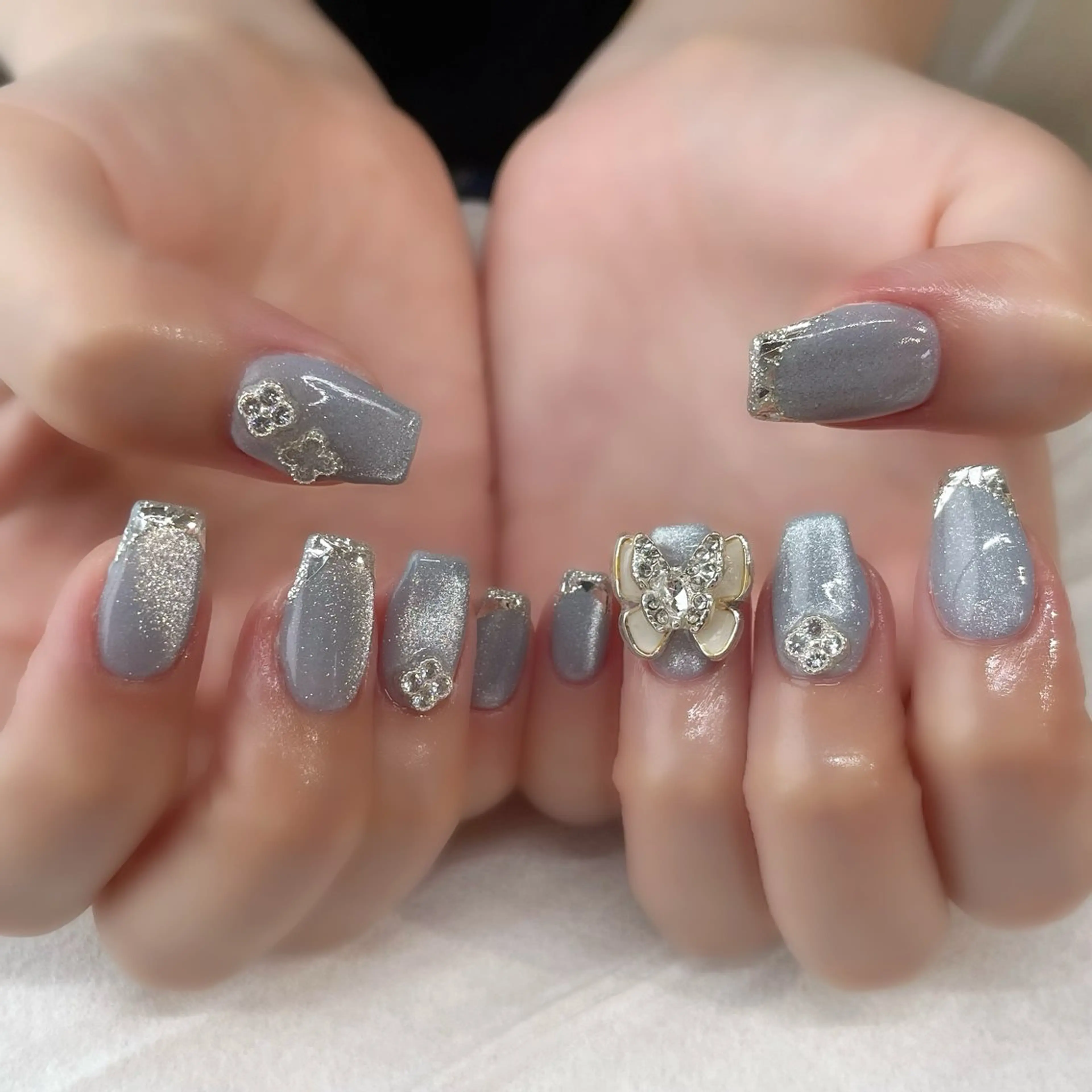 ネイル ハンドネイル 💎🐰 saki. m 🐰💎のネイルデザイン