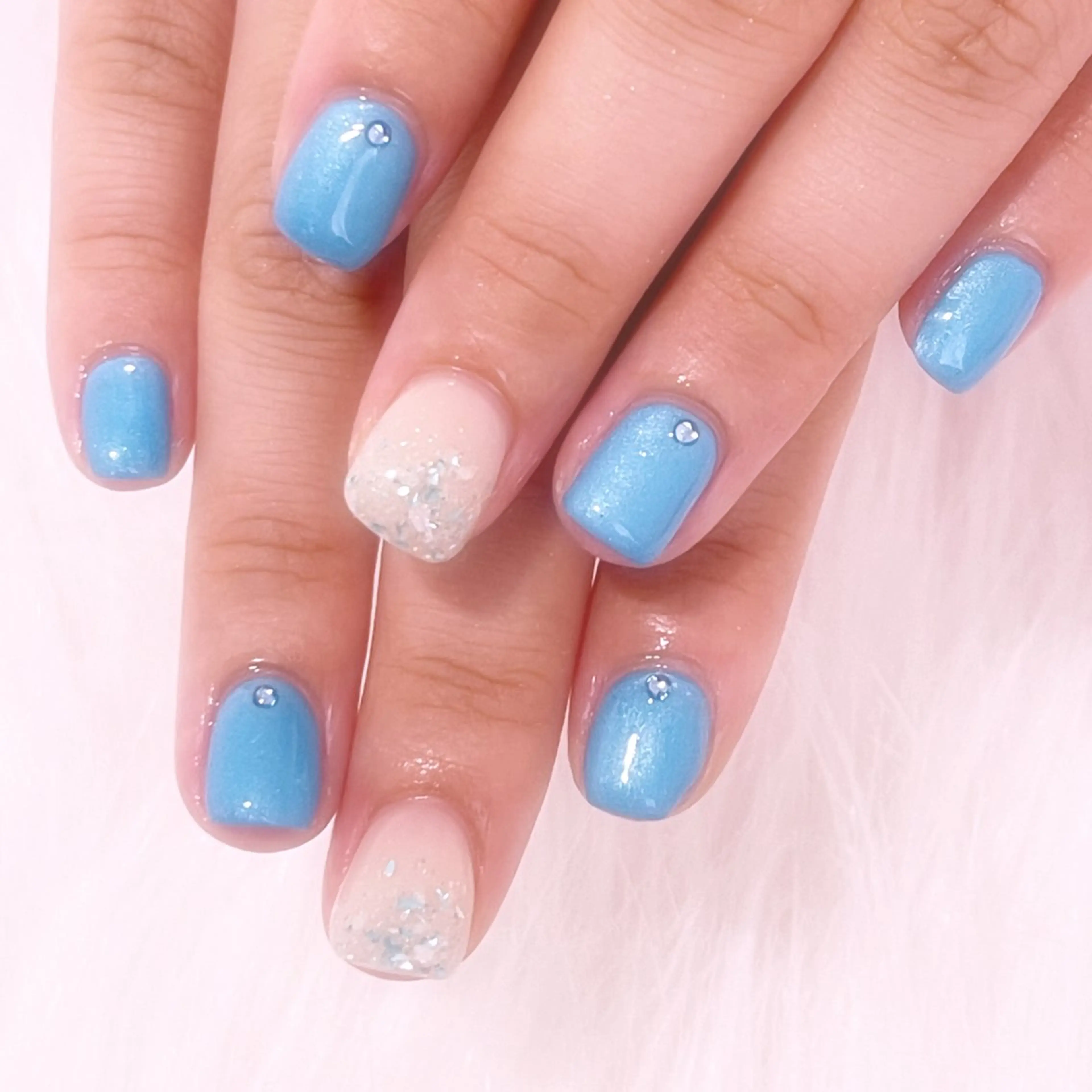 ネイル ハンドネイル 梅島のネイル屋さん所属・梅島の ネイル屋さんのネイルデザイン