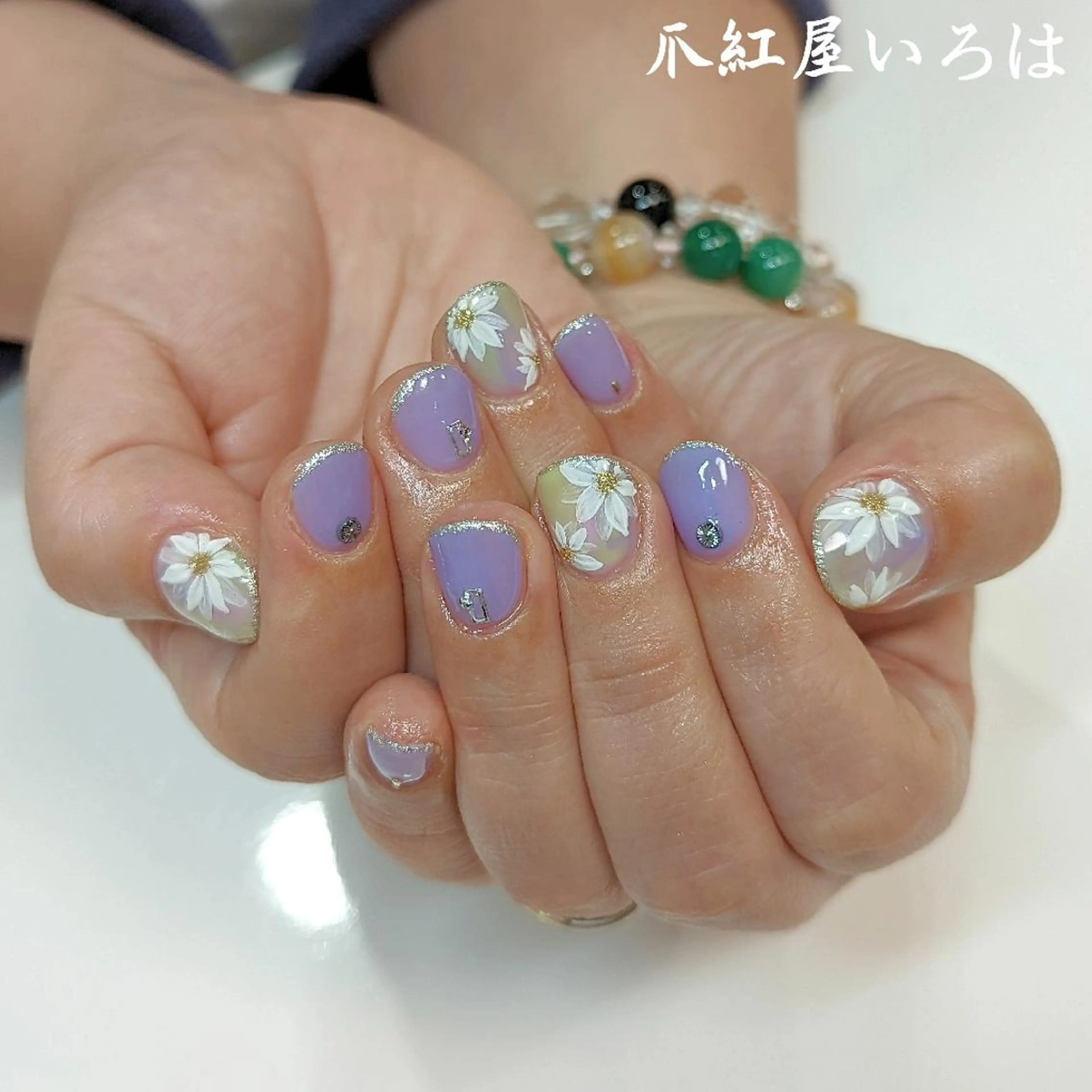 ネイル 爪紅屋 いろはのネイルデザイン