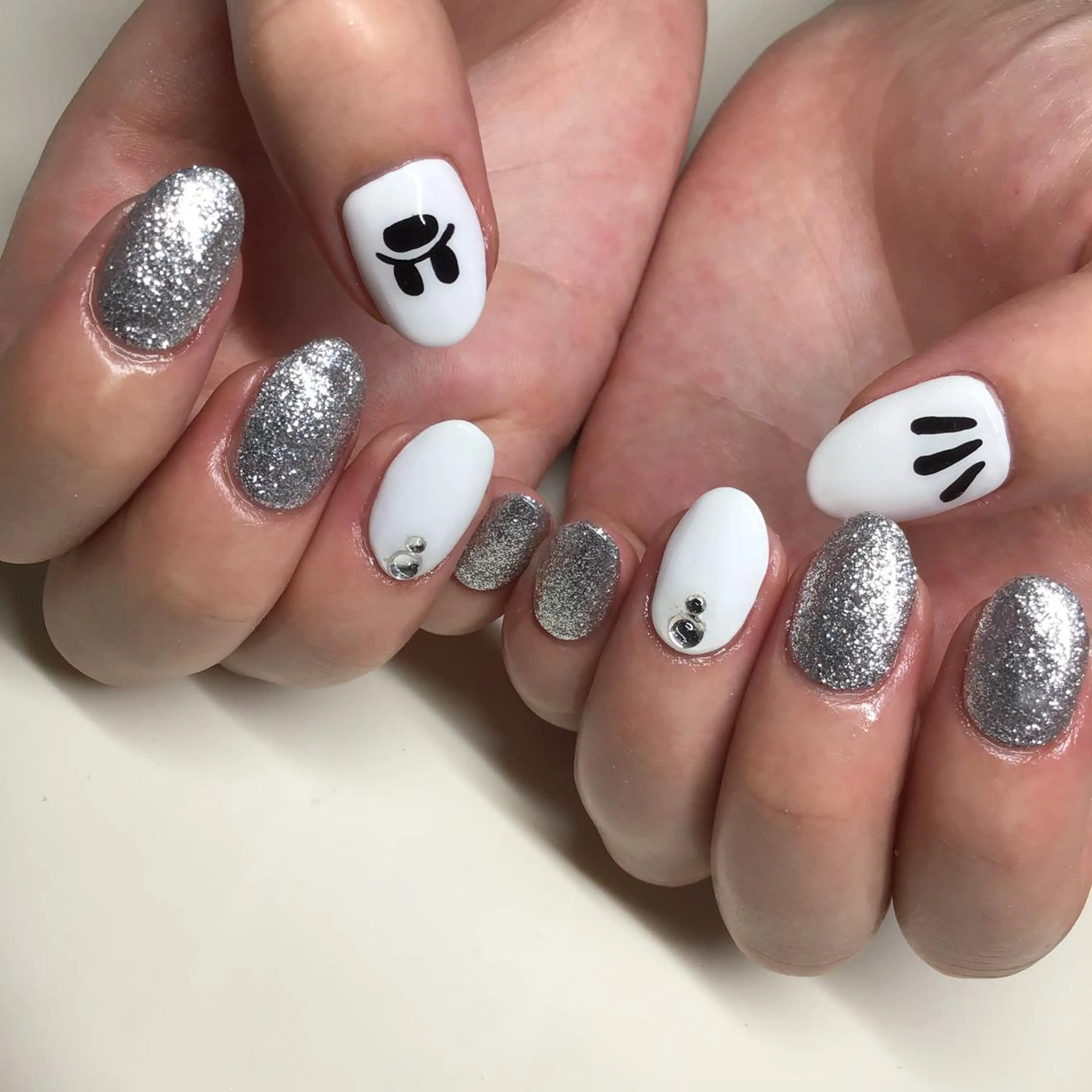 ロング ネイル マツエク・マツパ 福田 加奈のネイルデザイン