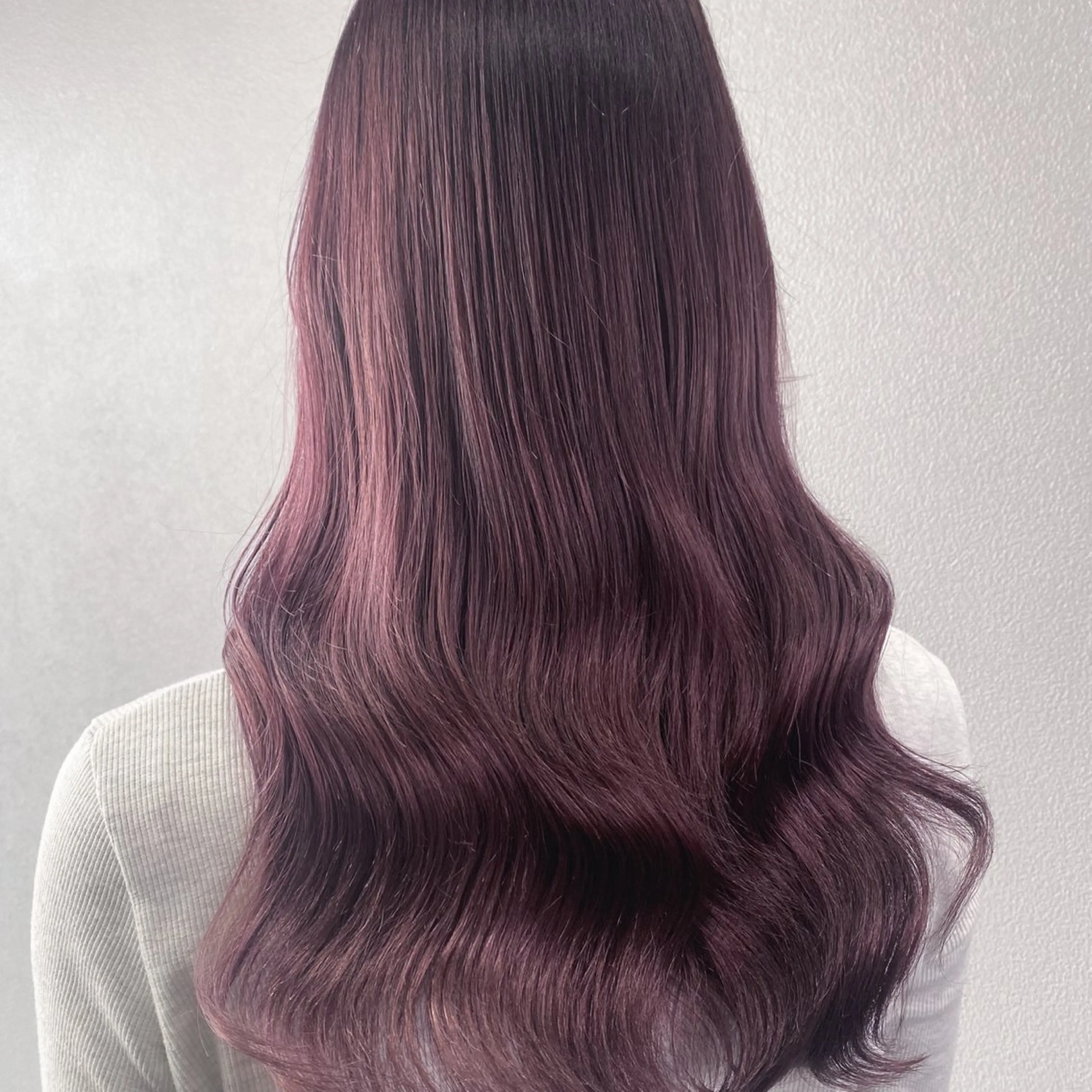 ロング カラー ラベンダーカラー カット ヘアカラー トリートメント 透明感カラー/パーマ 🌀アオノのヘアスタイル