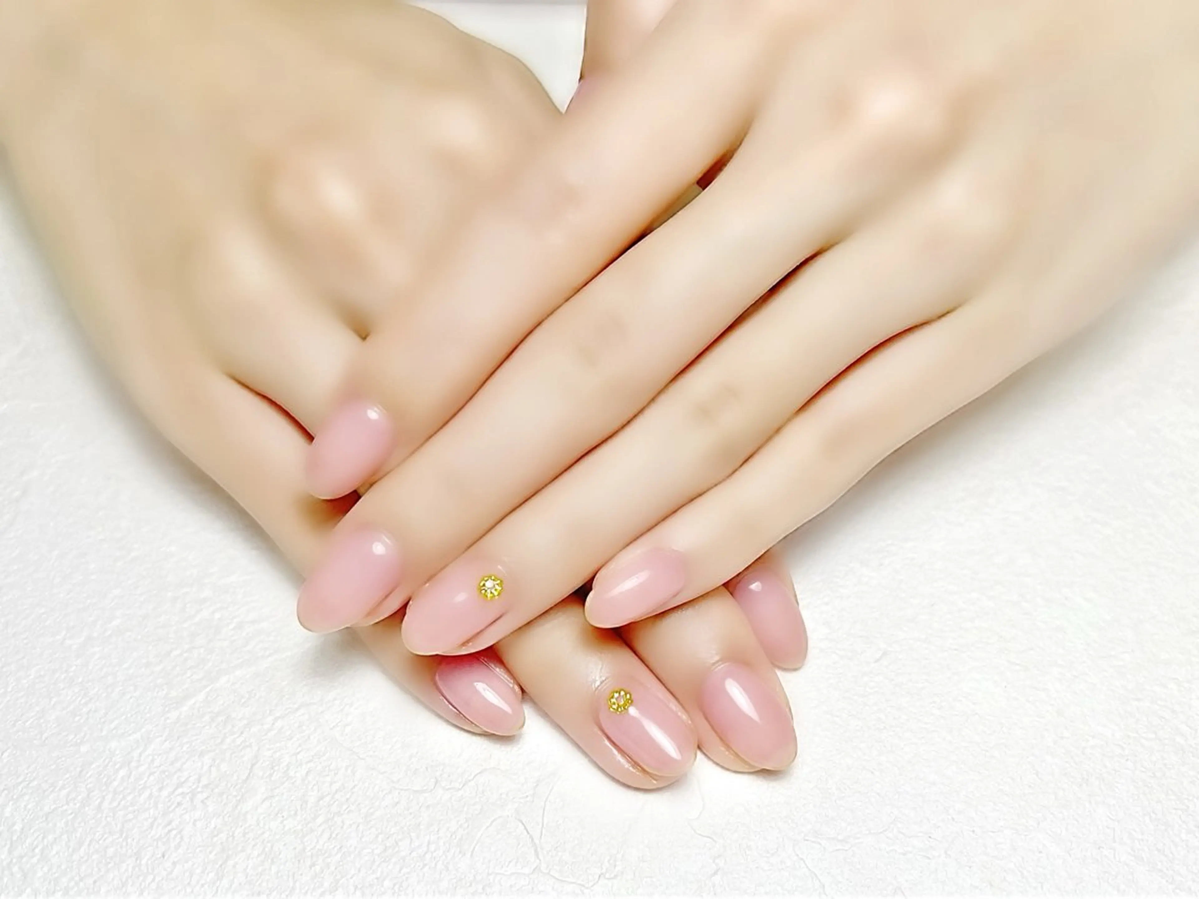 ネイル ラメ(グリッター) オフィスネイル ワンカラーネイル rouse nail RISATOのネイルデザイン