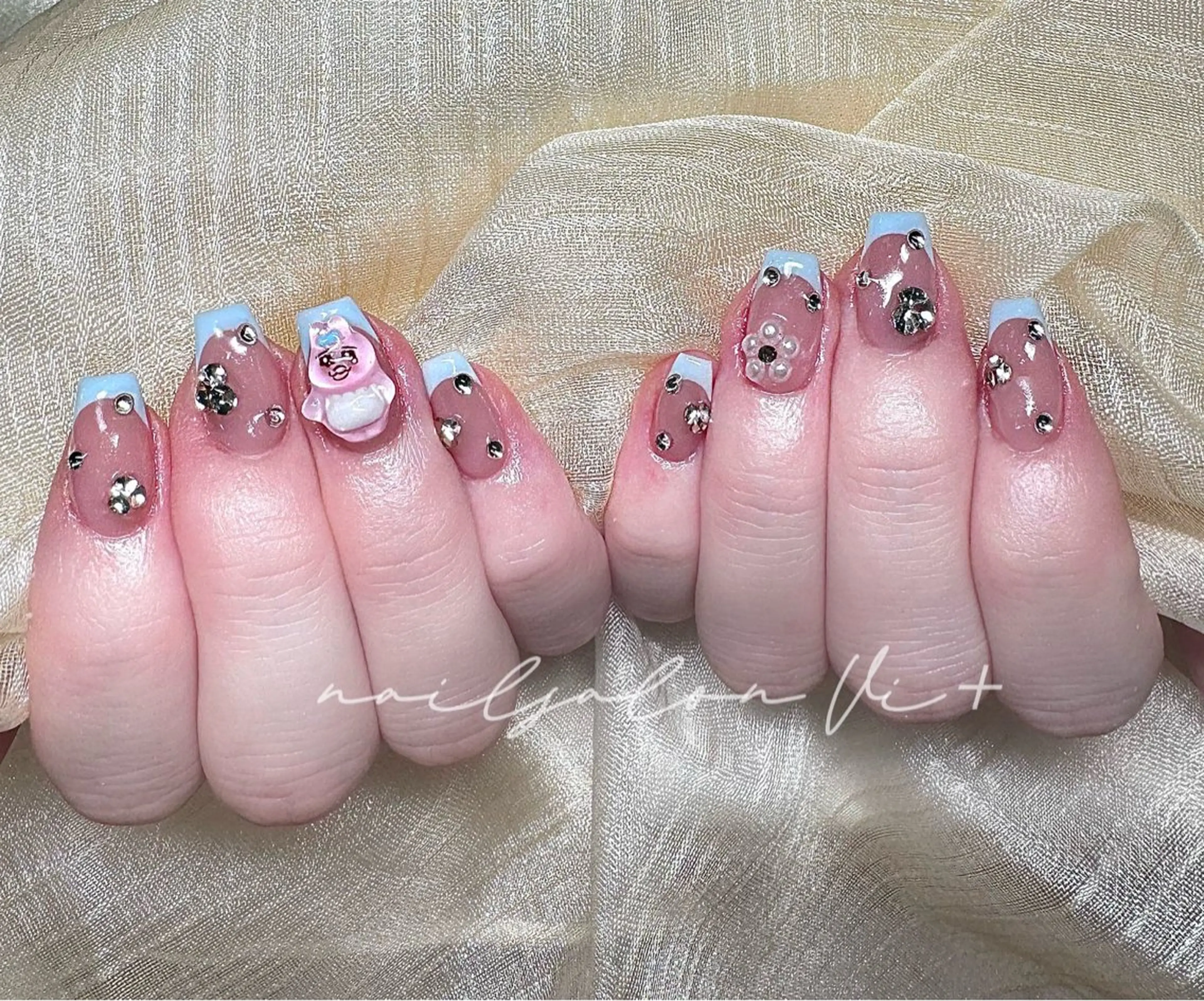 ネイル ハンドネイル ✨Nailsalon Vi+✨のネイルデザイン