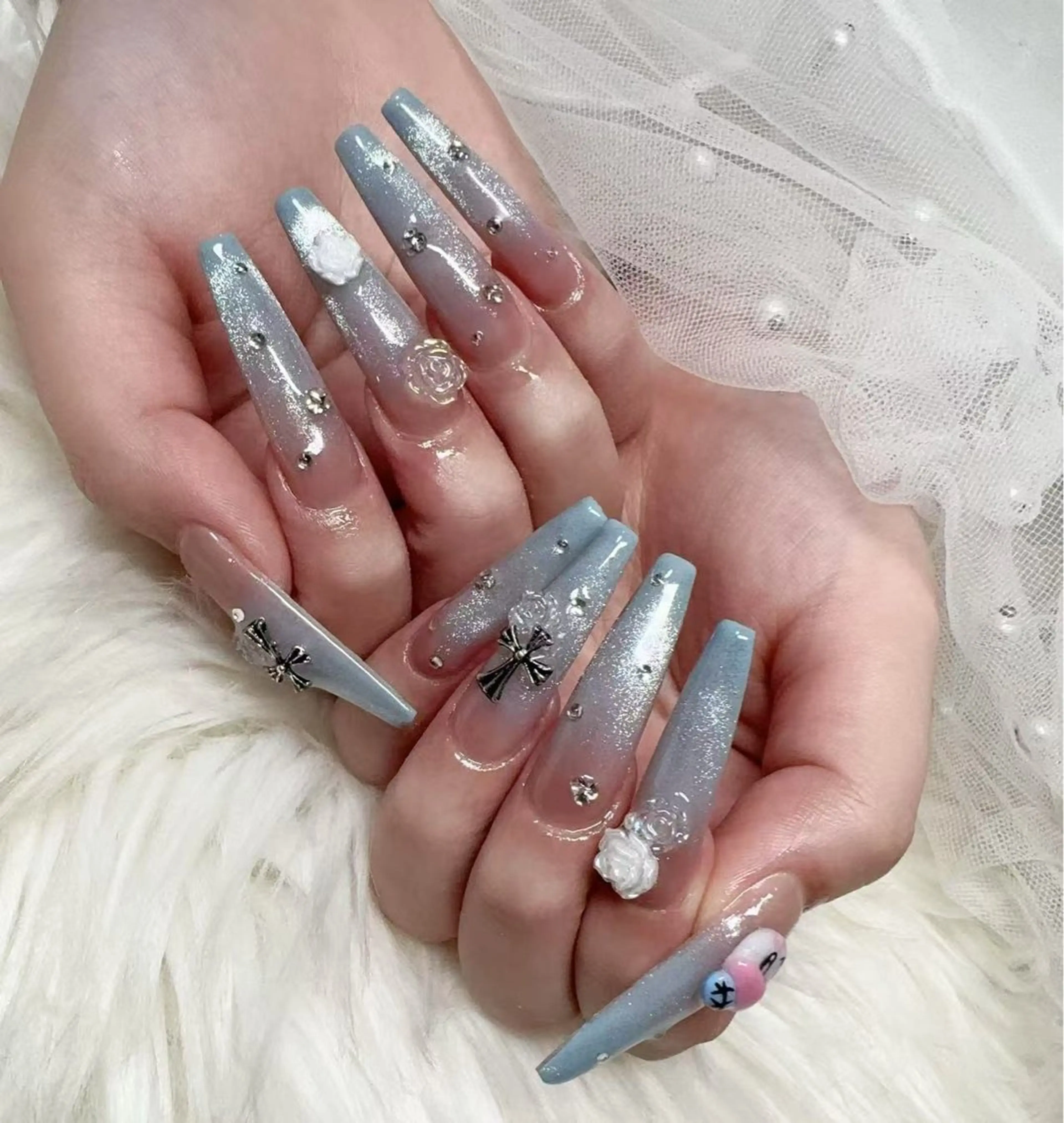 ネイル ハンドネイル ＆ME ネイルサロンのネイルデザイン