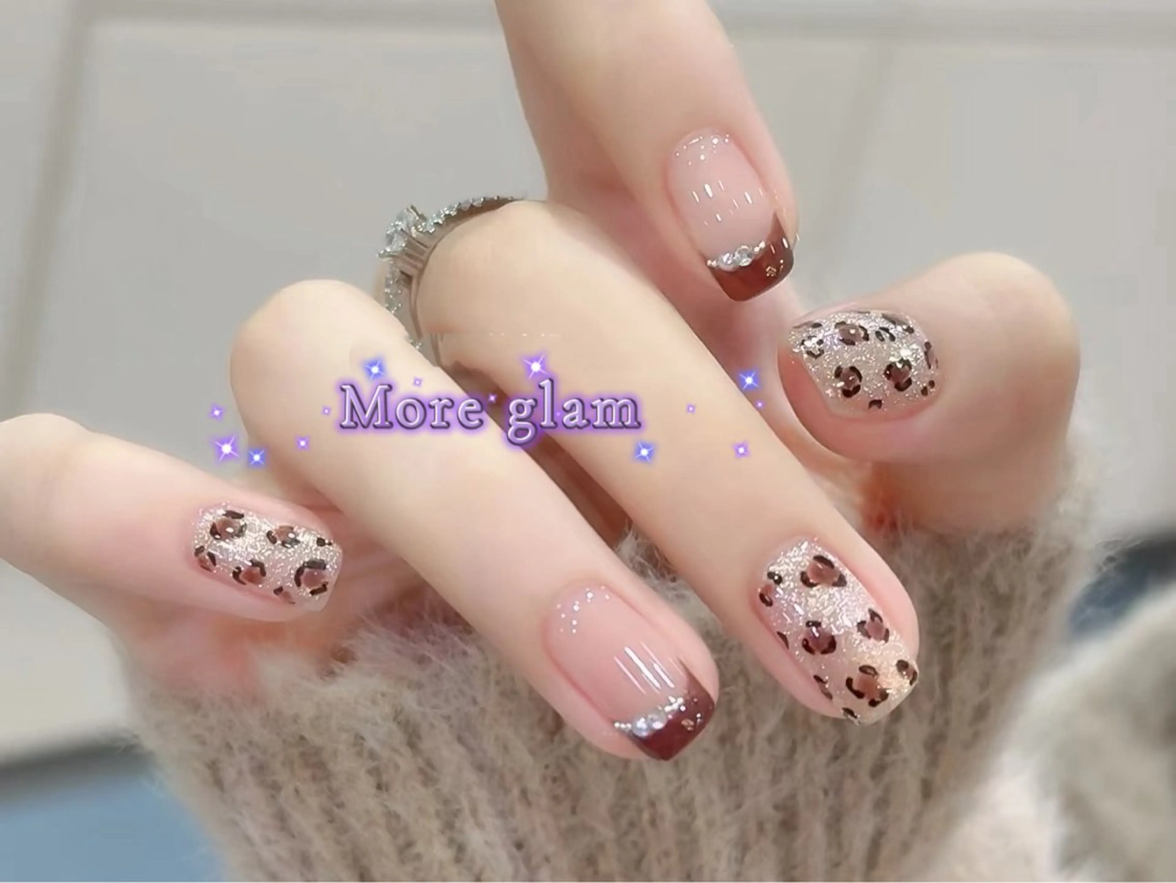 ネイル べっ甲ネイル ボルドー ブラウン ハロウィン ハンドネイル More Glam 池袋東口店のネイルデザイン