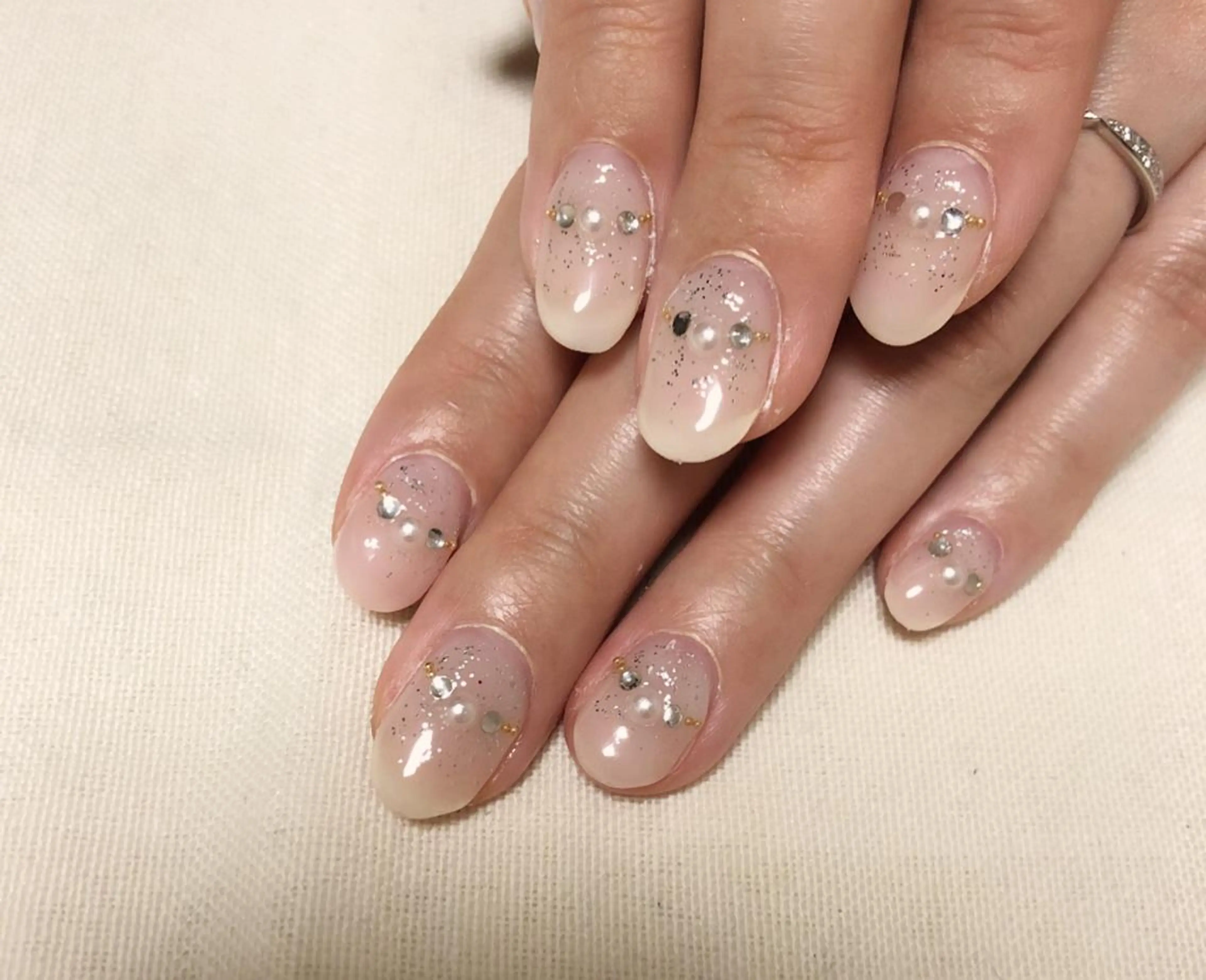 ネイル AZU nailのネイルデザイン