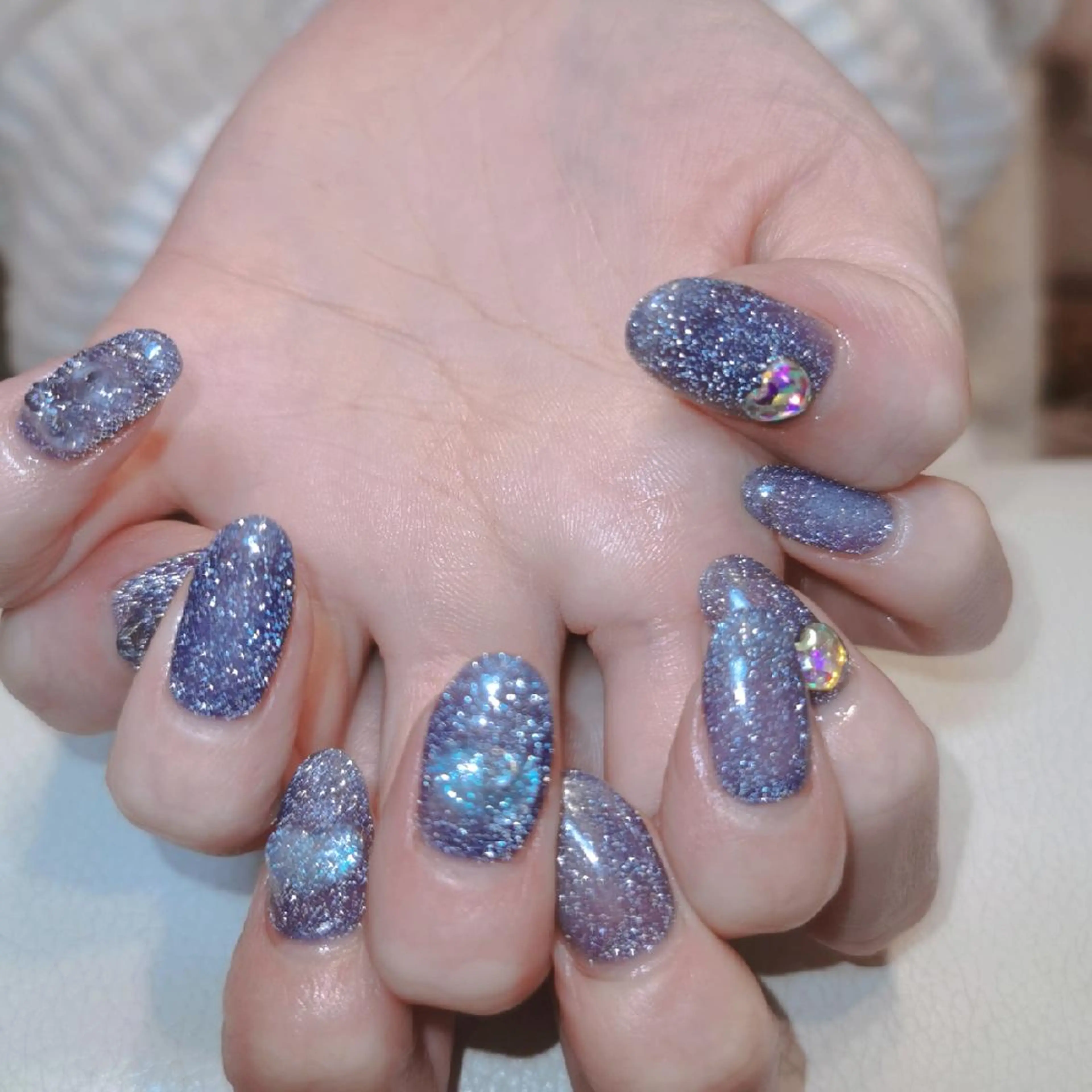 ネイル ミディアム ネイリストゆか💅 長さだし、深爪矯正のネイルデザイン