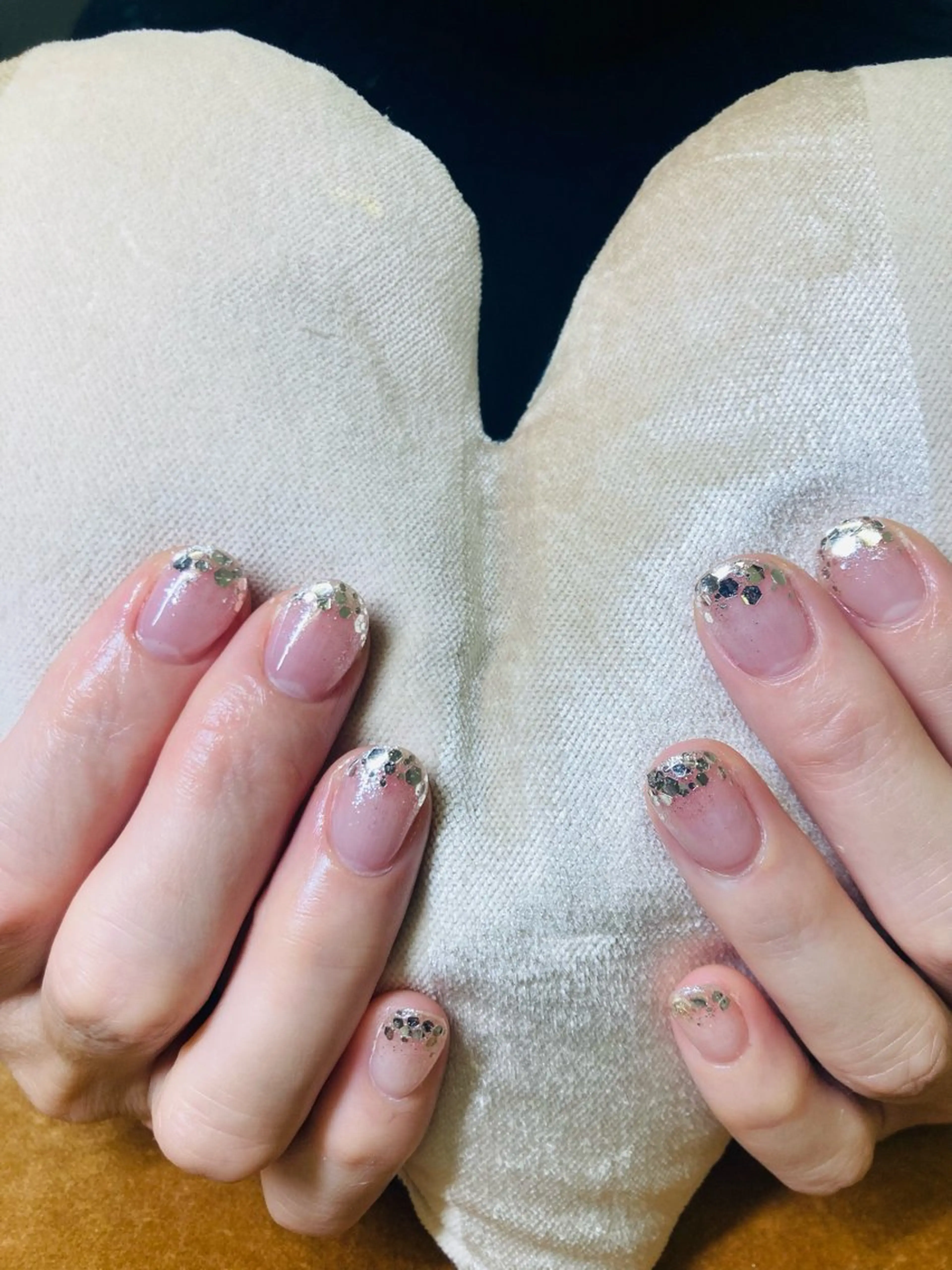 ネイル ECLAT エクラ所属・寺山 千鶴のネイルデザイン