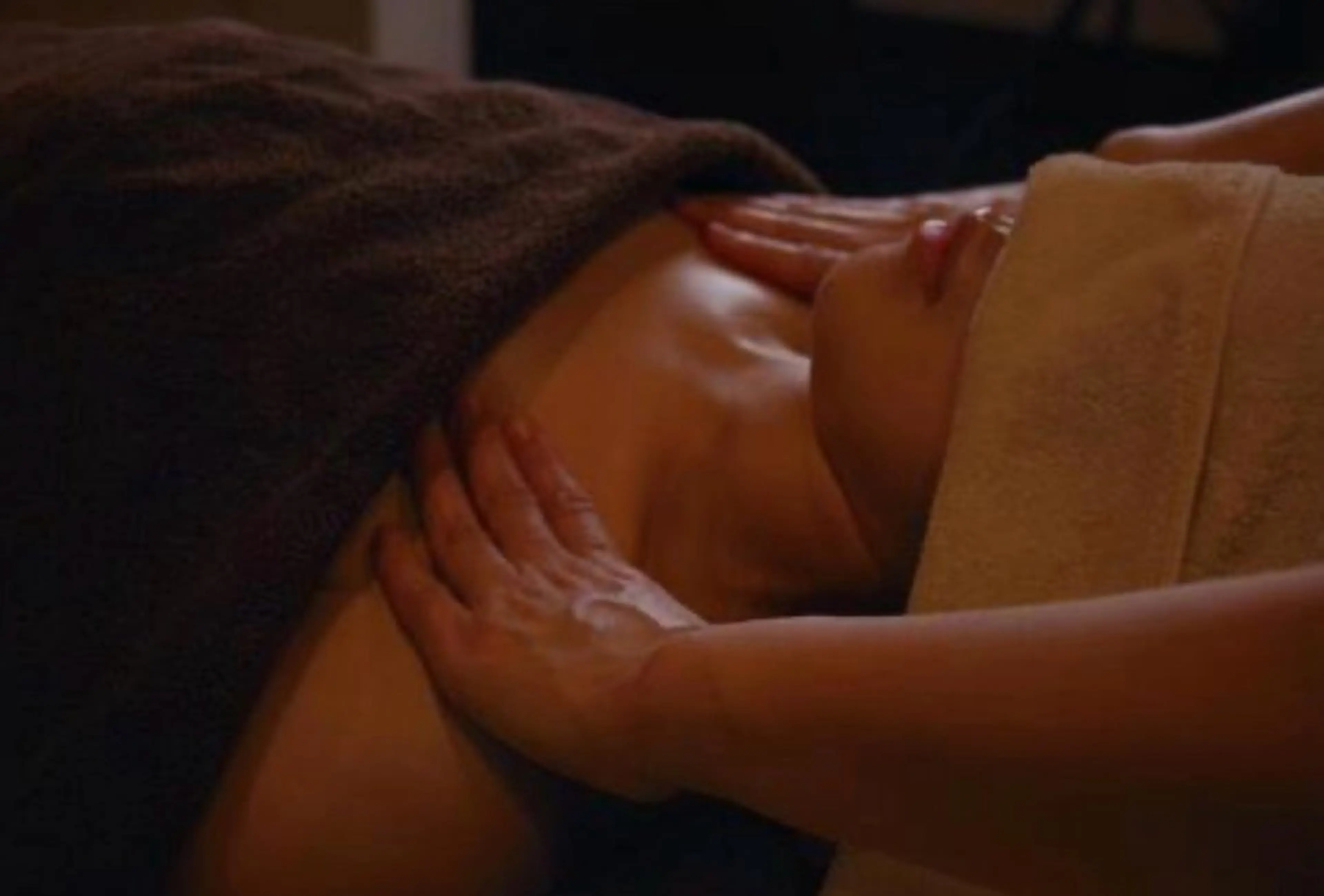 ​〜​疲労改善​〜​全身アロマリンパマッサージ60分の写真