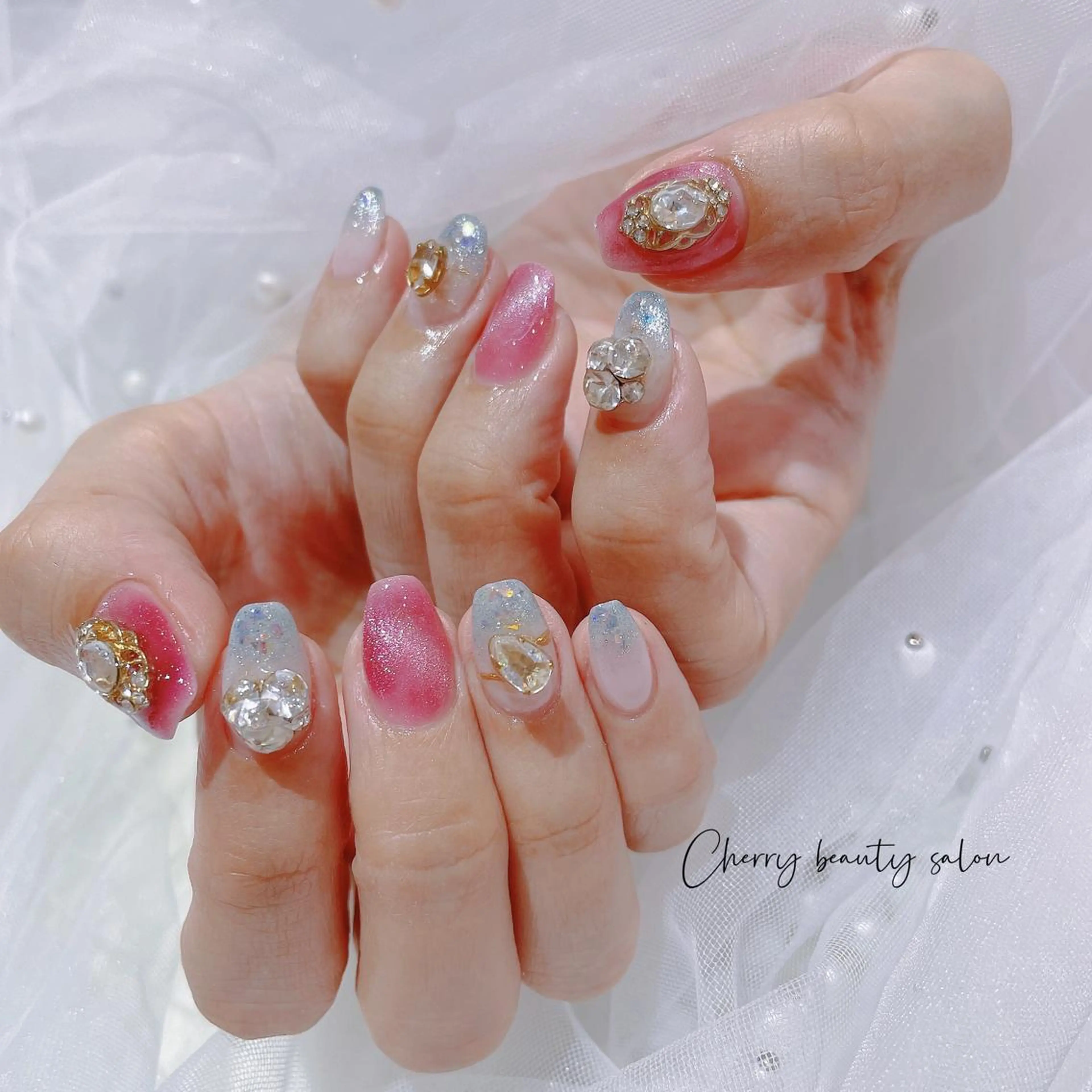 ネイル SAKURA 🍒のネイルデザイン