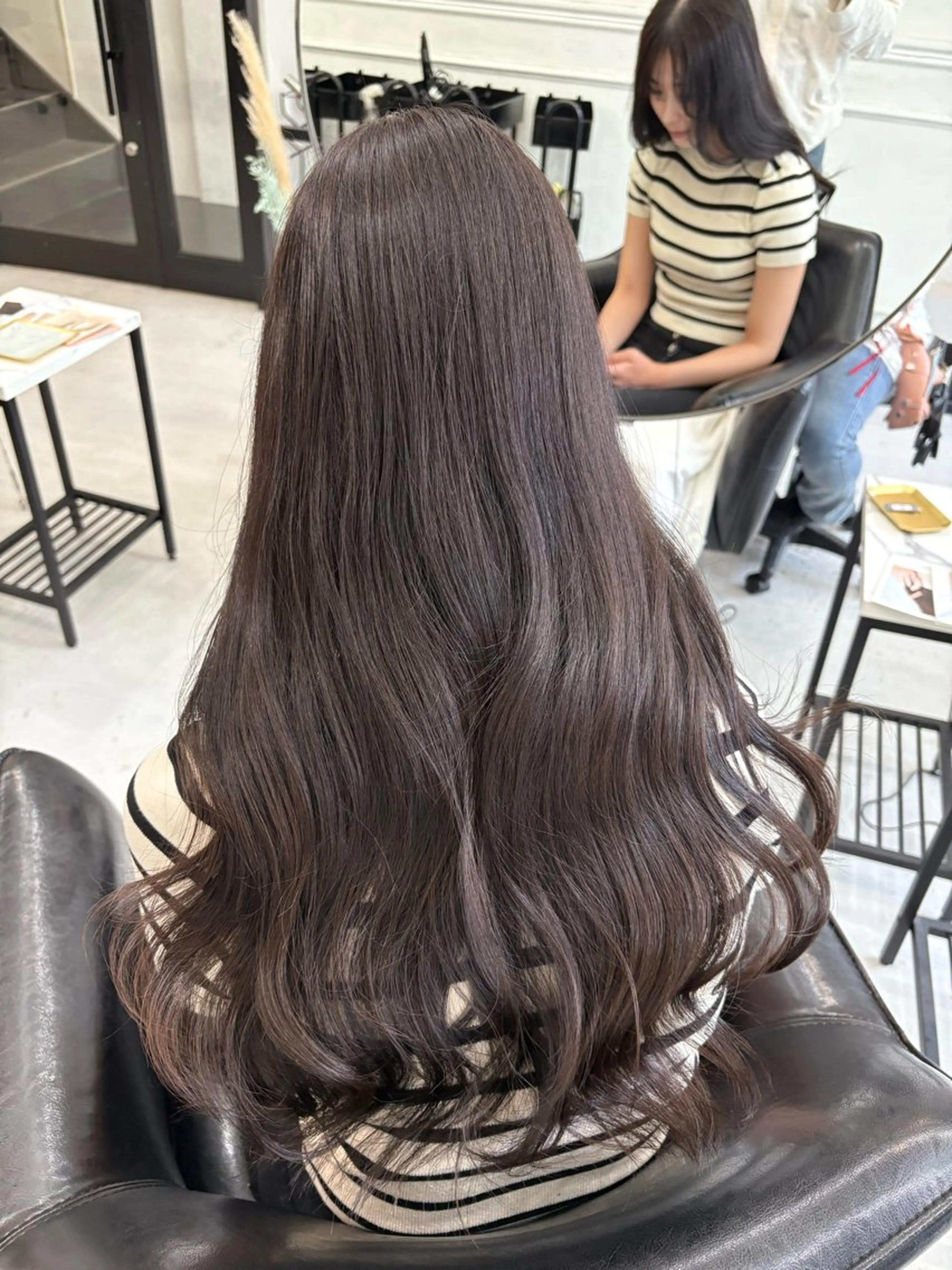 ロング カラー グレージュ ヘアカラー Maison Halu YUKIのヘアスタイル