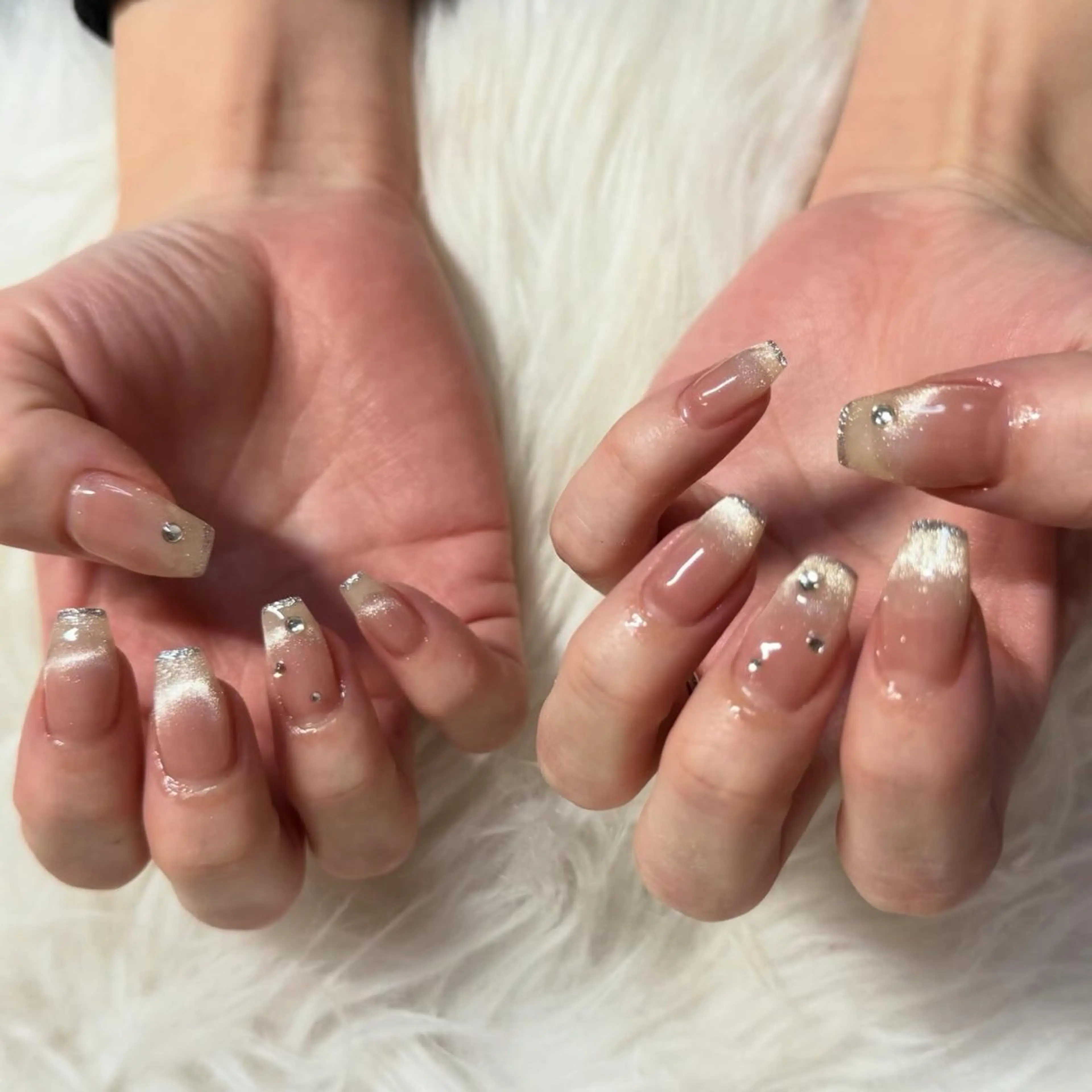 ミディアム ハンドネイル mao .のネイルデザイン