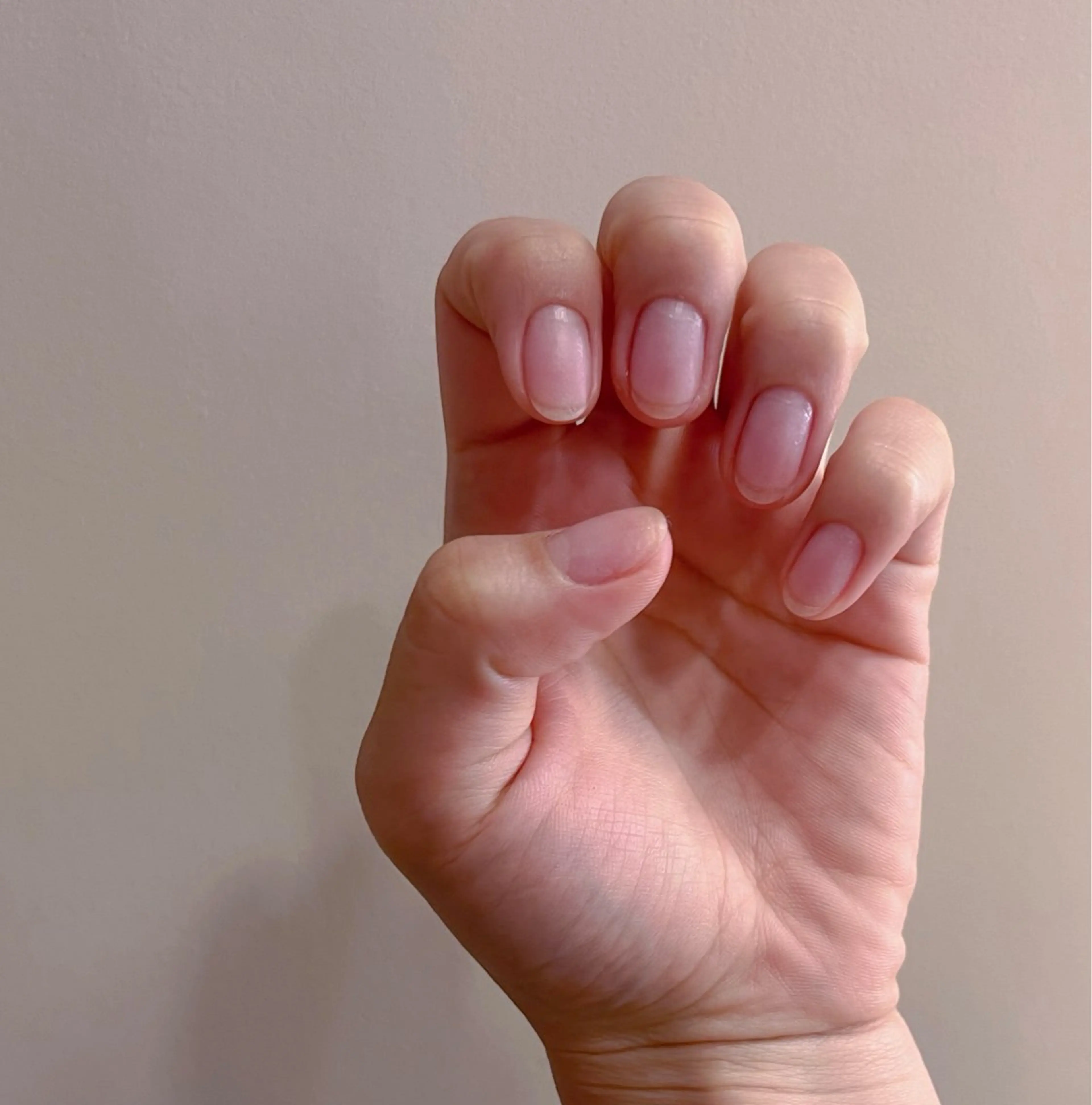 ハンド/ジェルオフ+キューティクルケアの写真