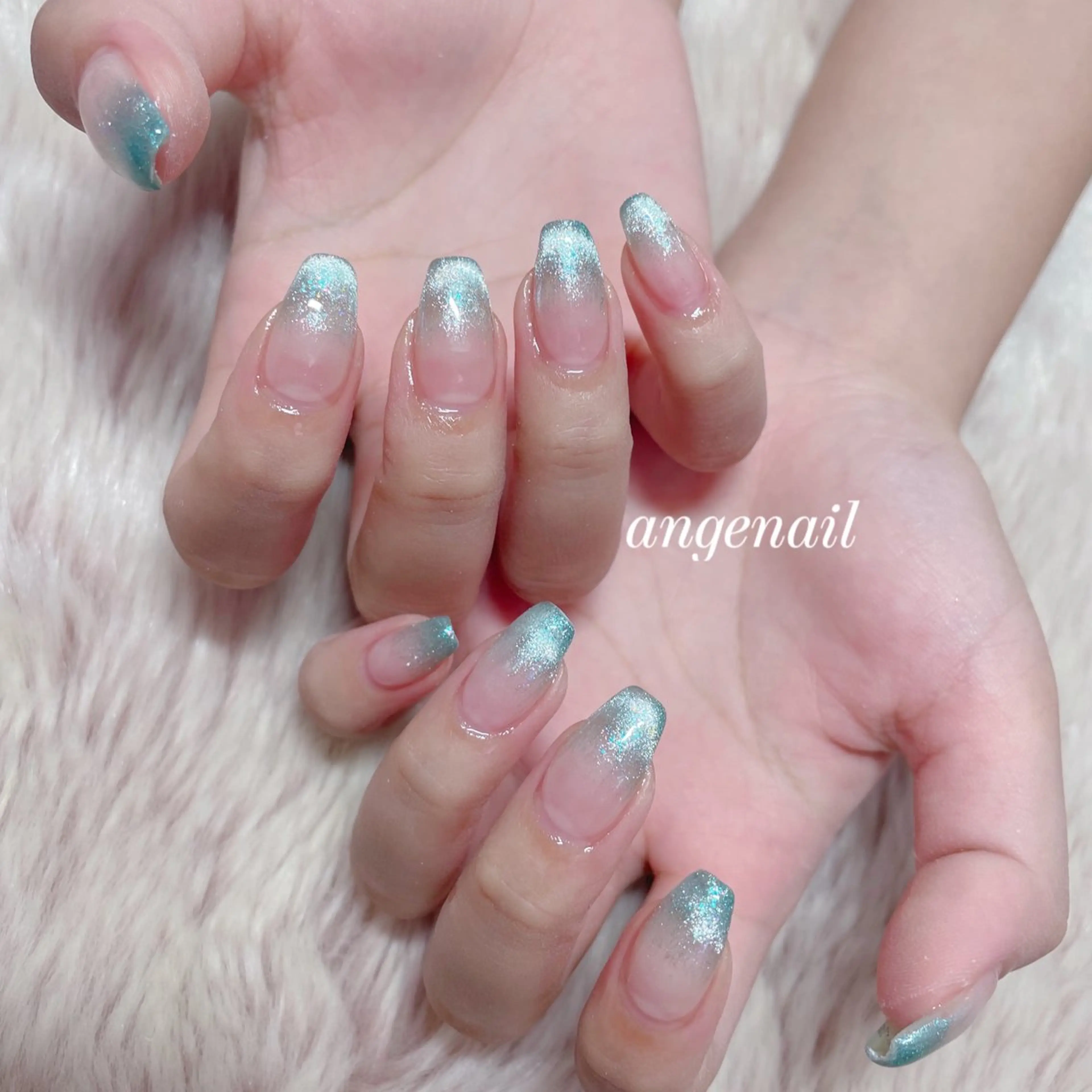 ネイル ハンドネイル オーナーネイリスト MAKIのネイルデザイン