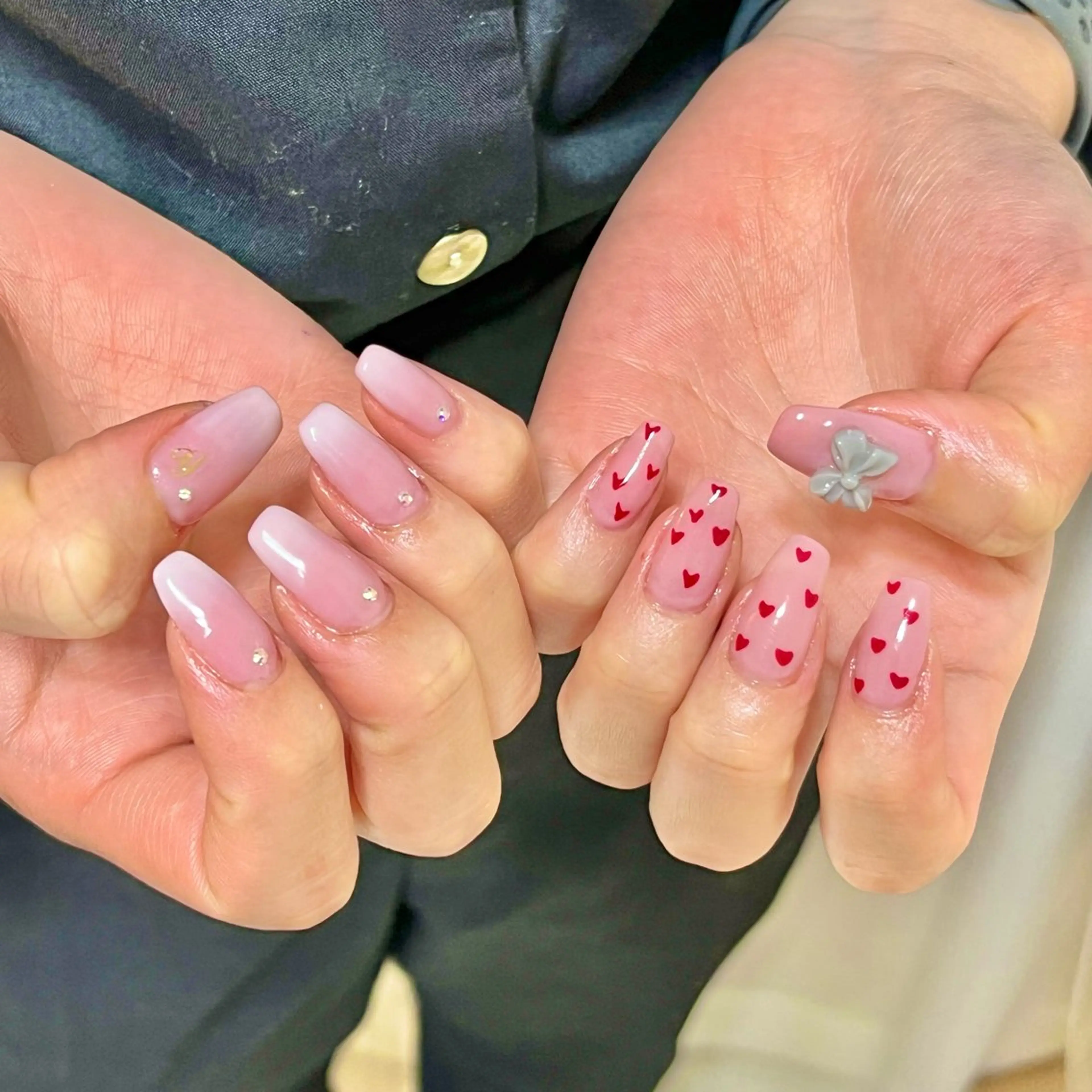 ネイル ガーリー ハート リボン Bianca TORII🌞のネイルデザイン