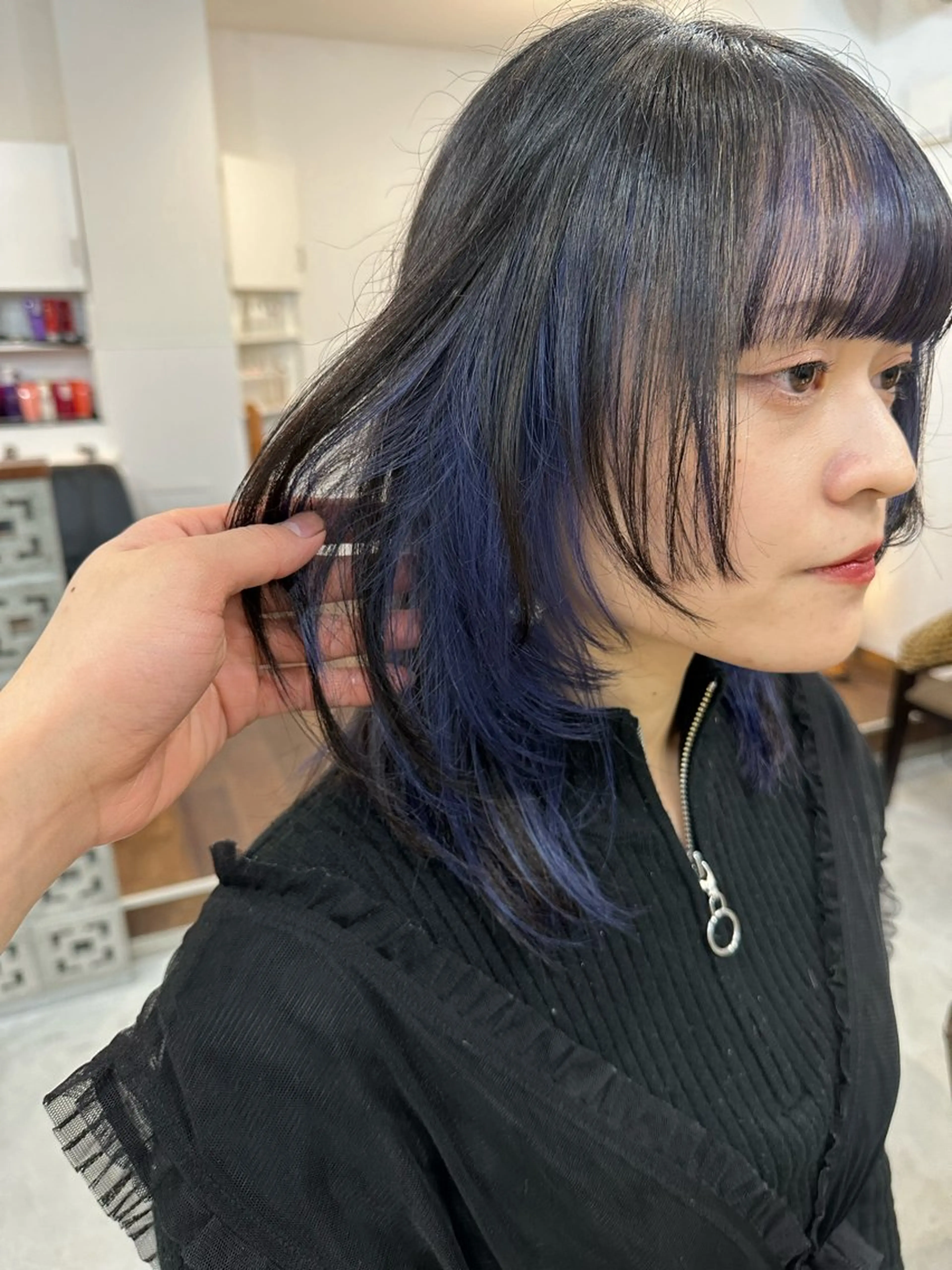 ミディアム カラー 顔周りカット レイヤーカット カット ヘアカラー トリートメント カイリ /レイヤーカットのヘアスタイル