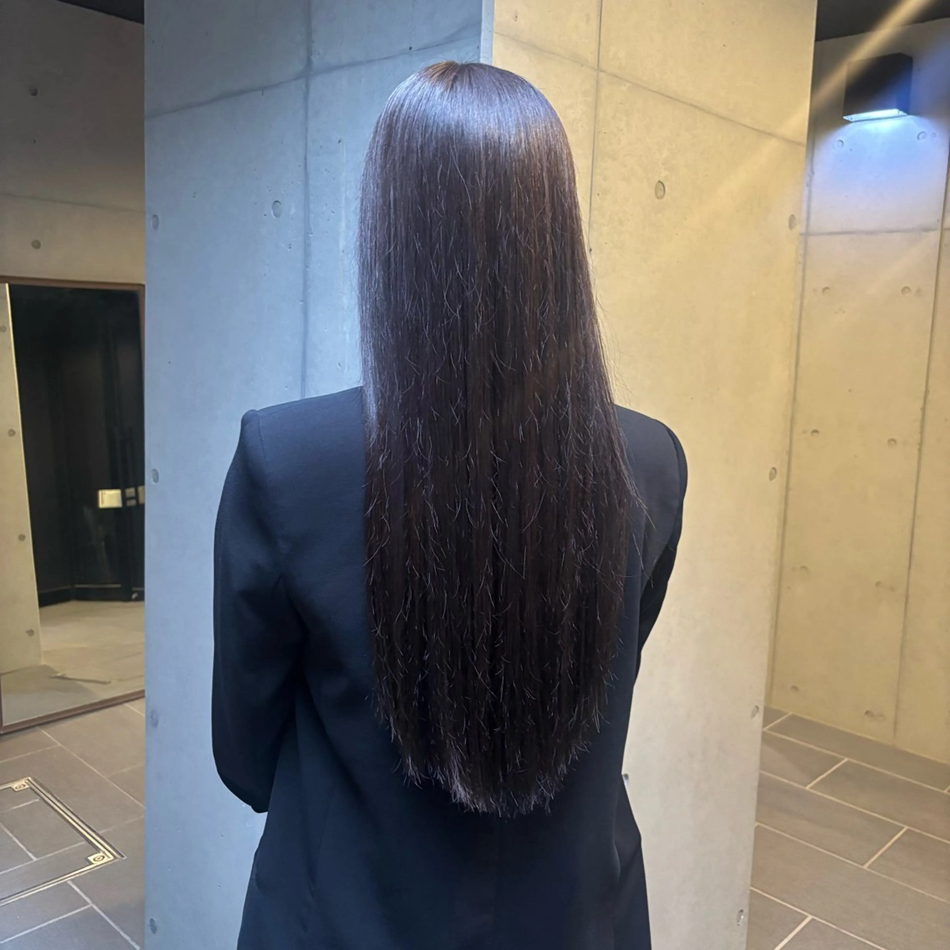 ロング カラー ブラウンカラー ヘアカラー トリートメント 〖❁田尻千尋| LEONID❁〗のヘアスタイル