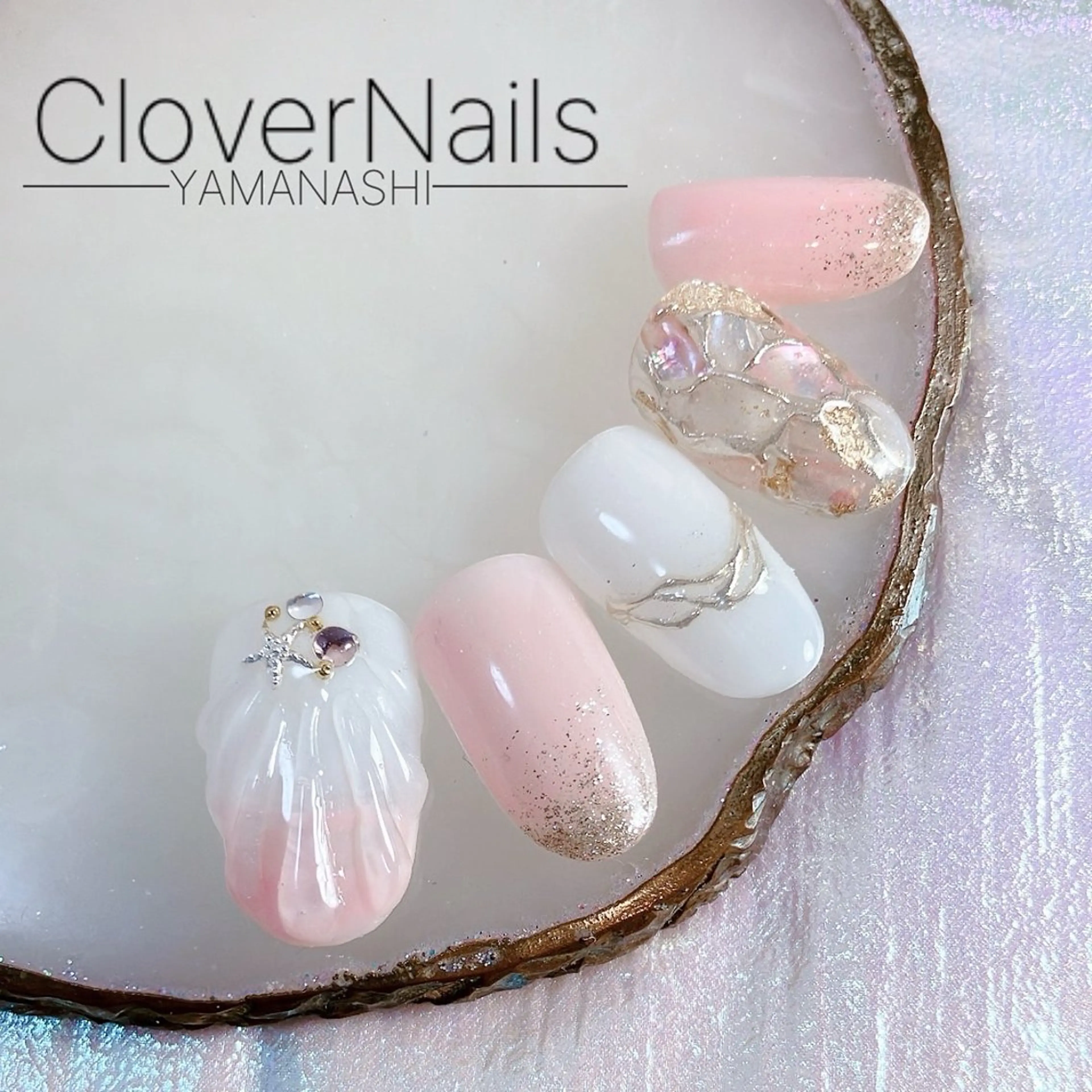 ネイル アートネイル ゴージャス ピンク 夏ネイル ハンドネイル 自宅ネイルサロン クロバーネイルのネイルデザイン