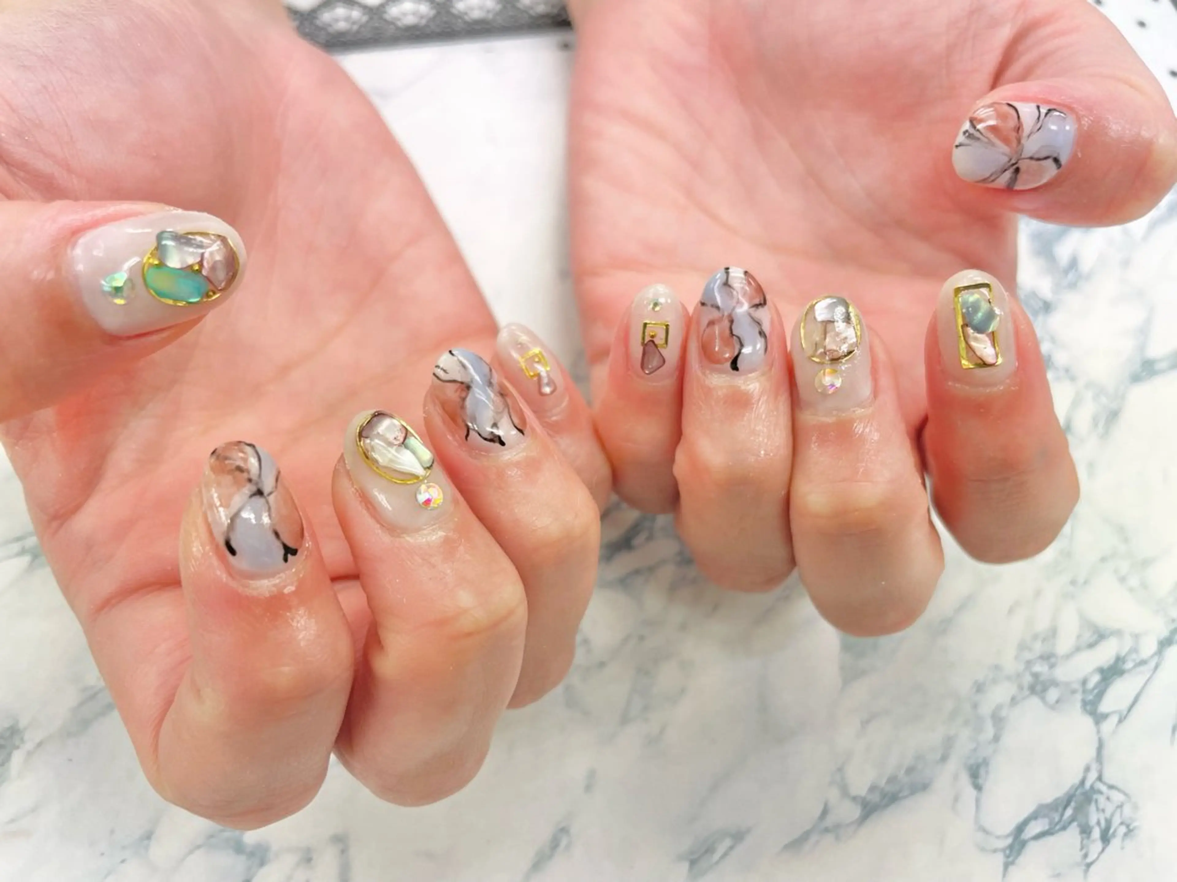 ネイル Rich to勝川店所属・村瀬 満里子のネイルデザイン