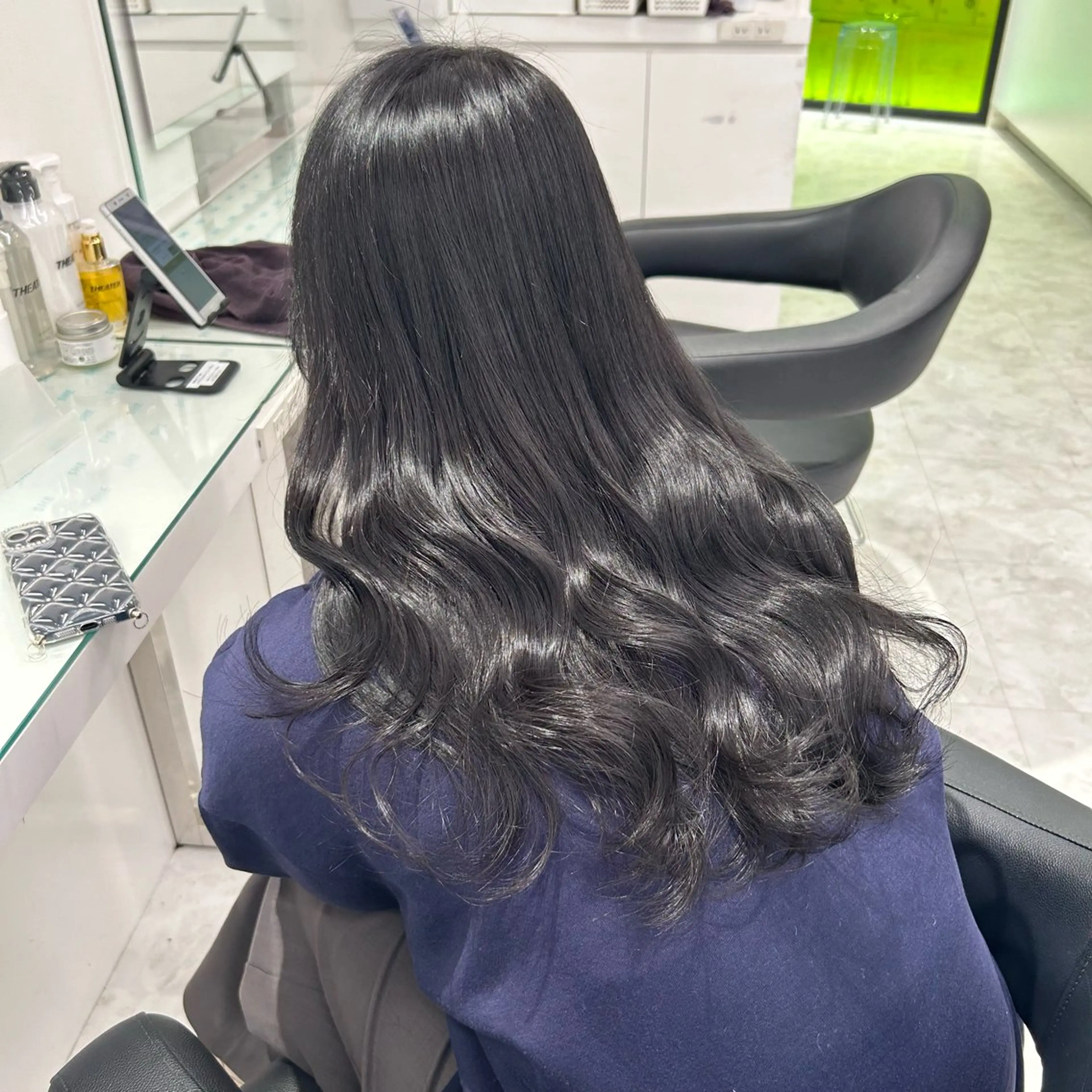 セミロング ヘアカラー 🤍大人っぽ韓国暗髪 🤍Asuka🤍のヘアスタイル