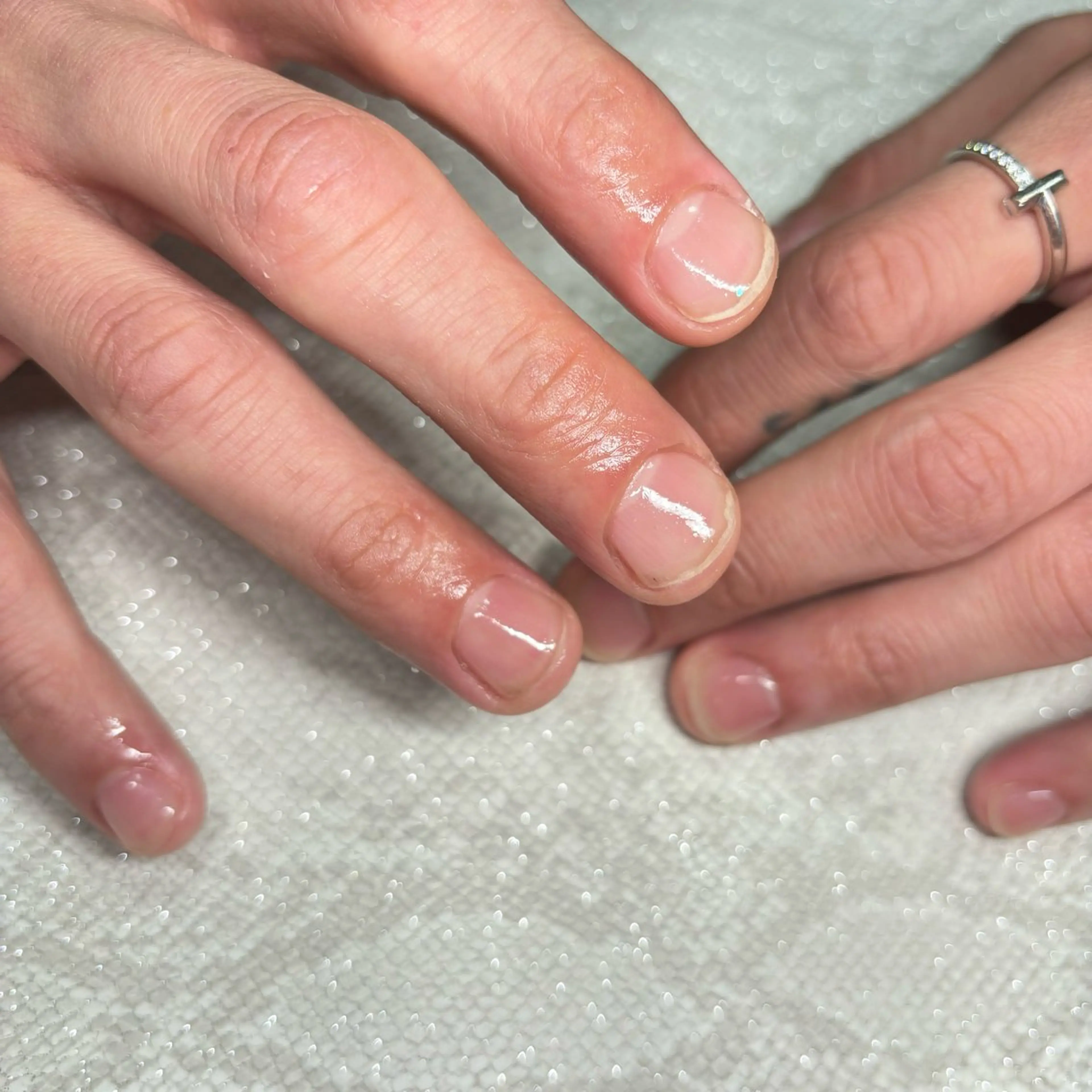 ネイル クリアネイル メンズネイル ハンドネイル ハンドケア RE💟N.NAIL ラテン系お姉さんのネイルデザイン