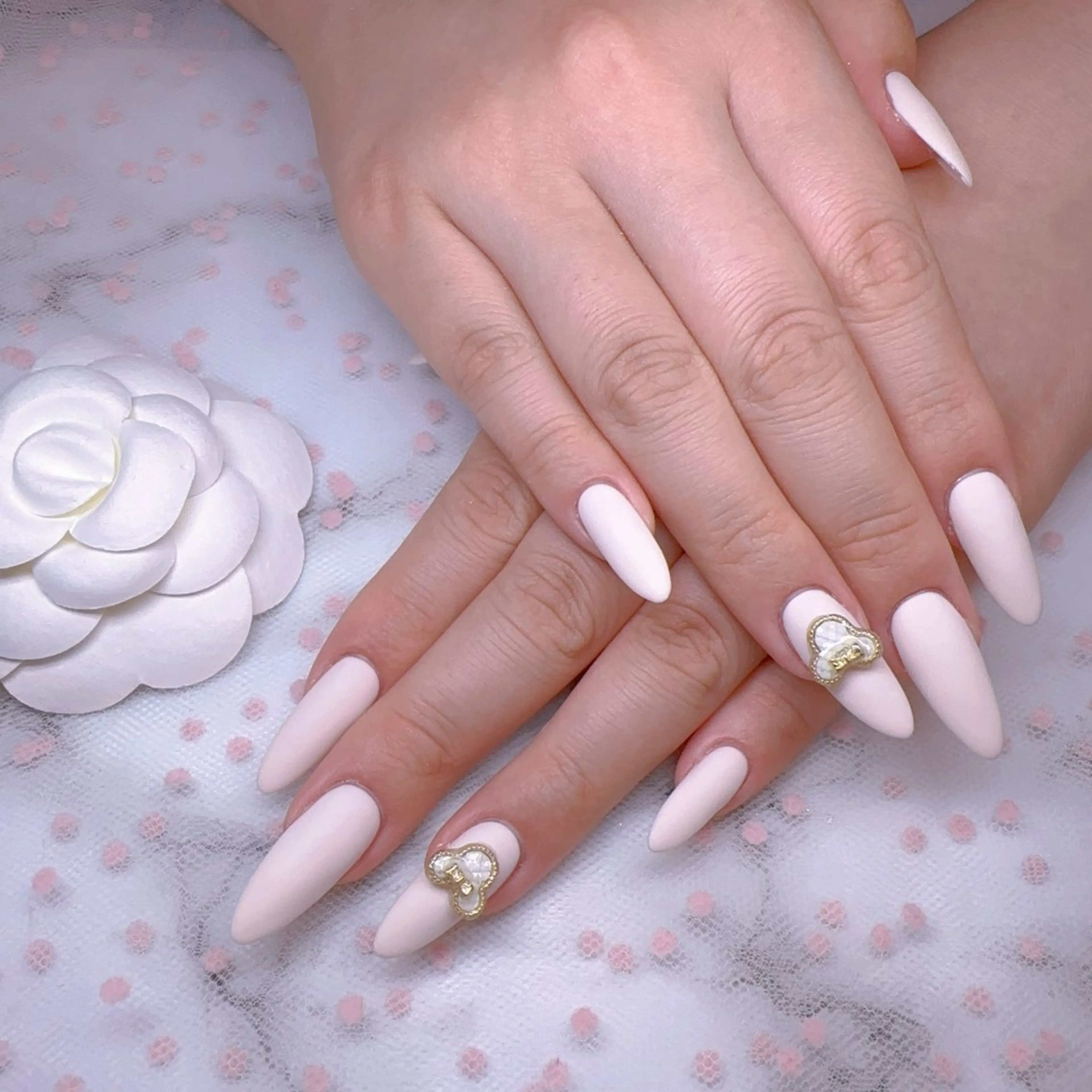 ネイル オーロラネイル 長さ出し フットネイル 韓国ネイル ラメ(グリッター) ハンドネイル Belle nail salon 新小岩のネイルデザイン