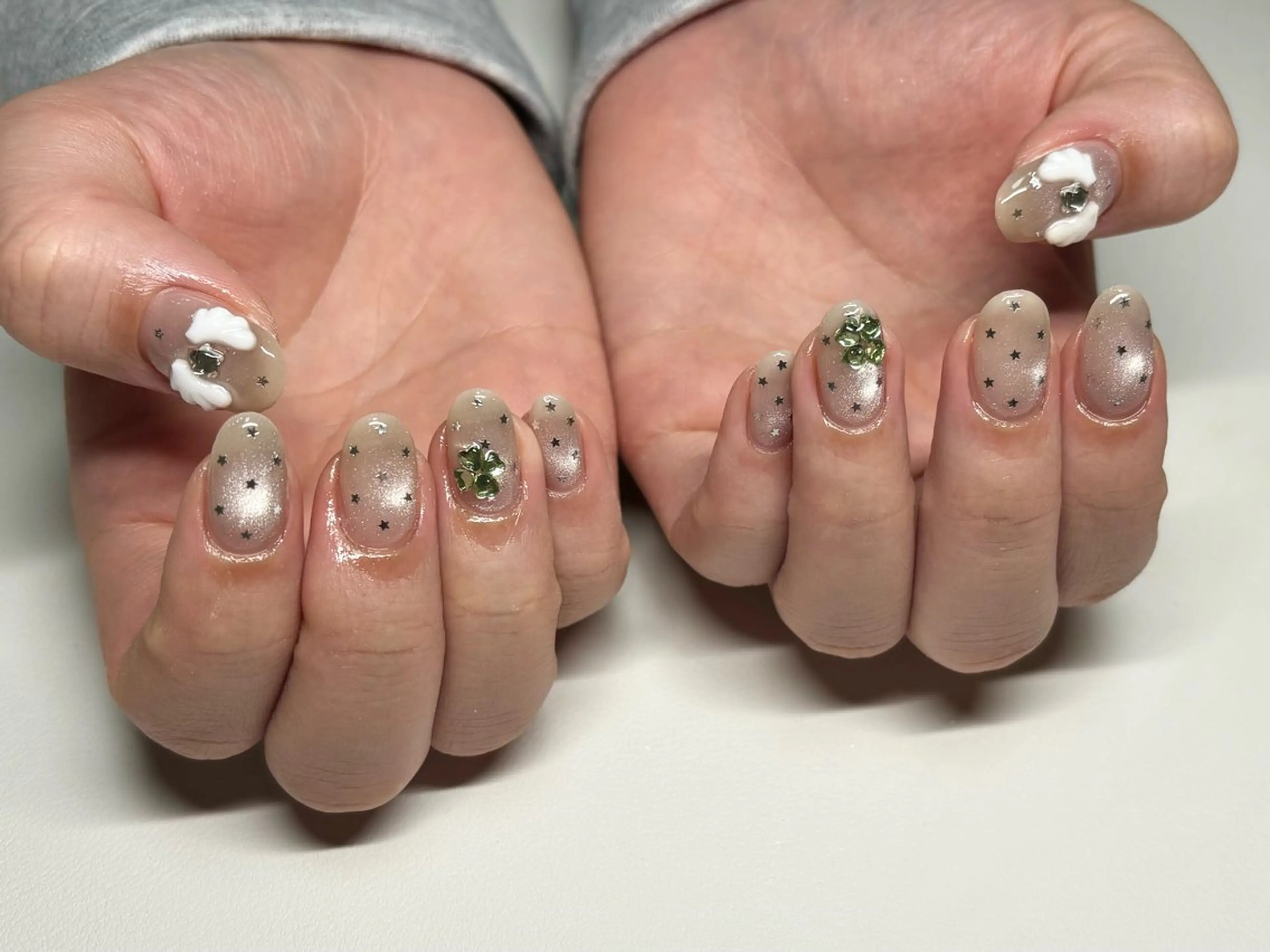 ネイル マグネットネイル nayu nailのネイルデザイン