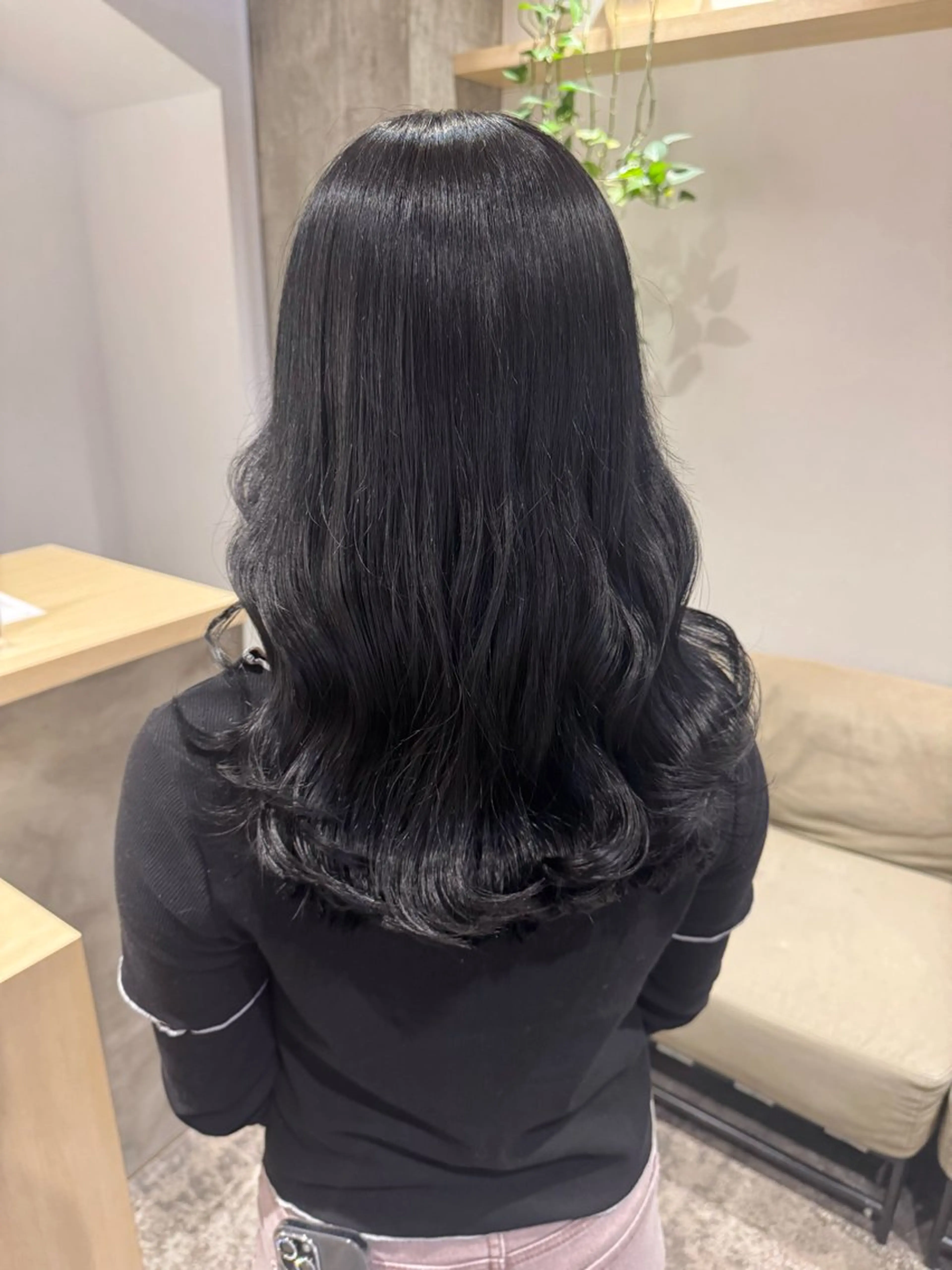 セミロング カラー ヘアカラー ハガ コトコのヘアスタイル