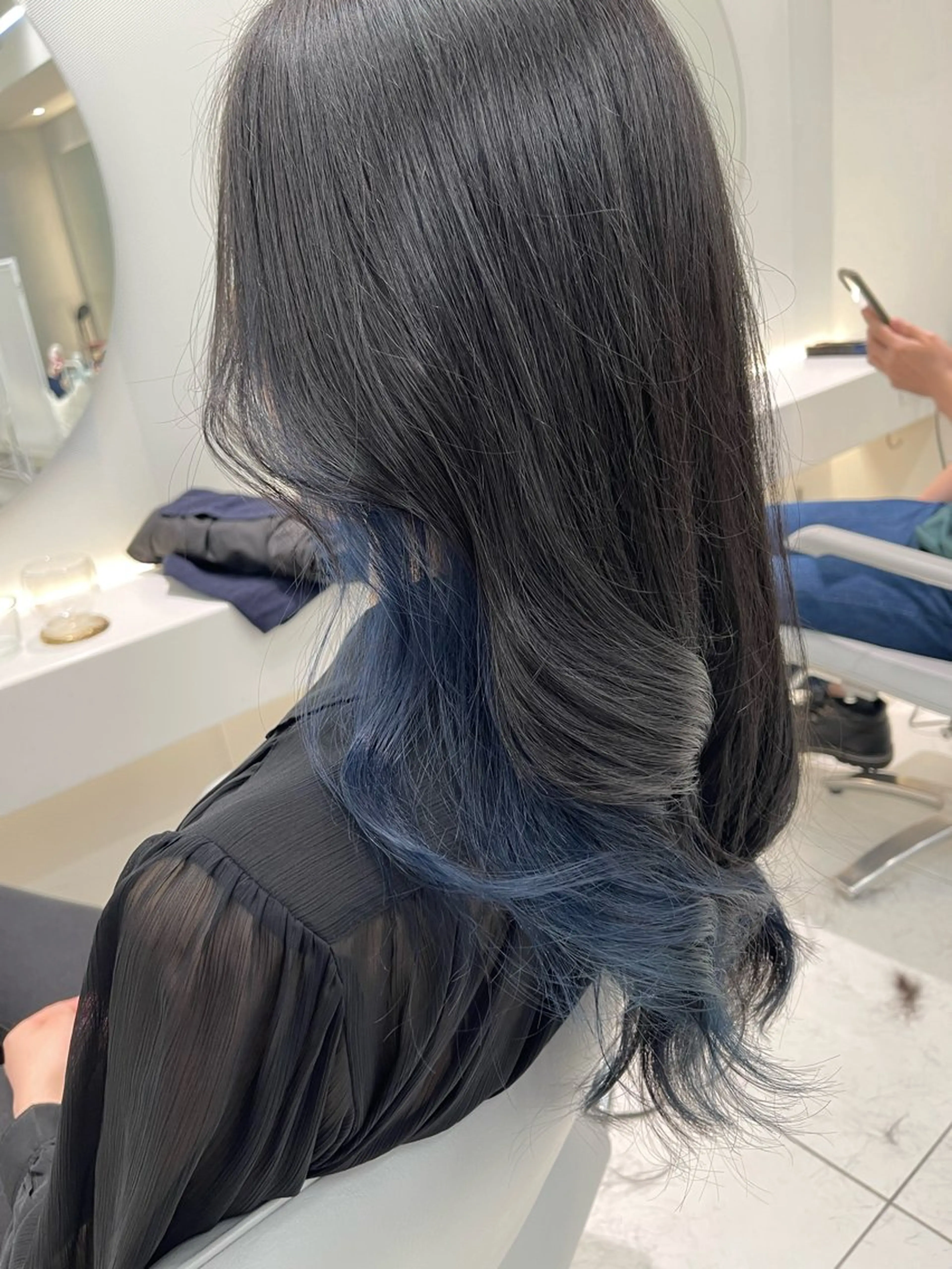 ロング カラー ブルーカラー インナーカラー トリートメント /カラー/NAOKIのヘアスタイル