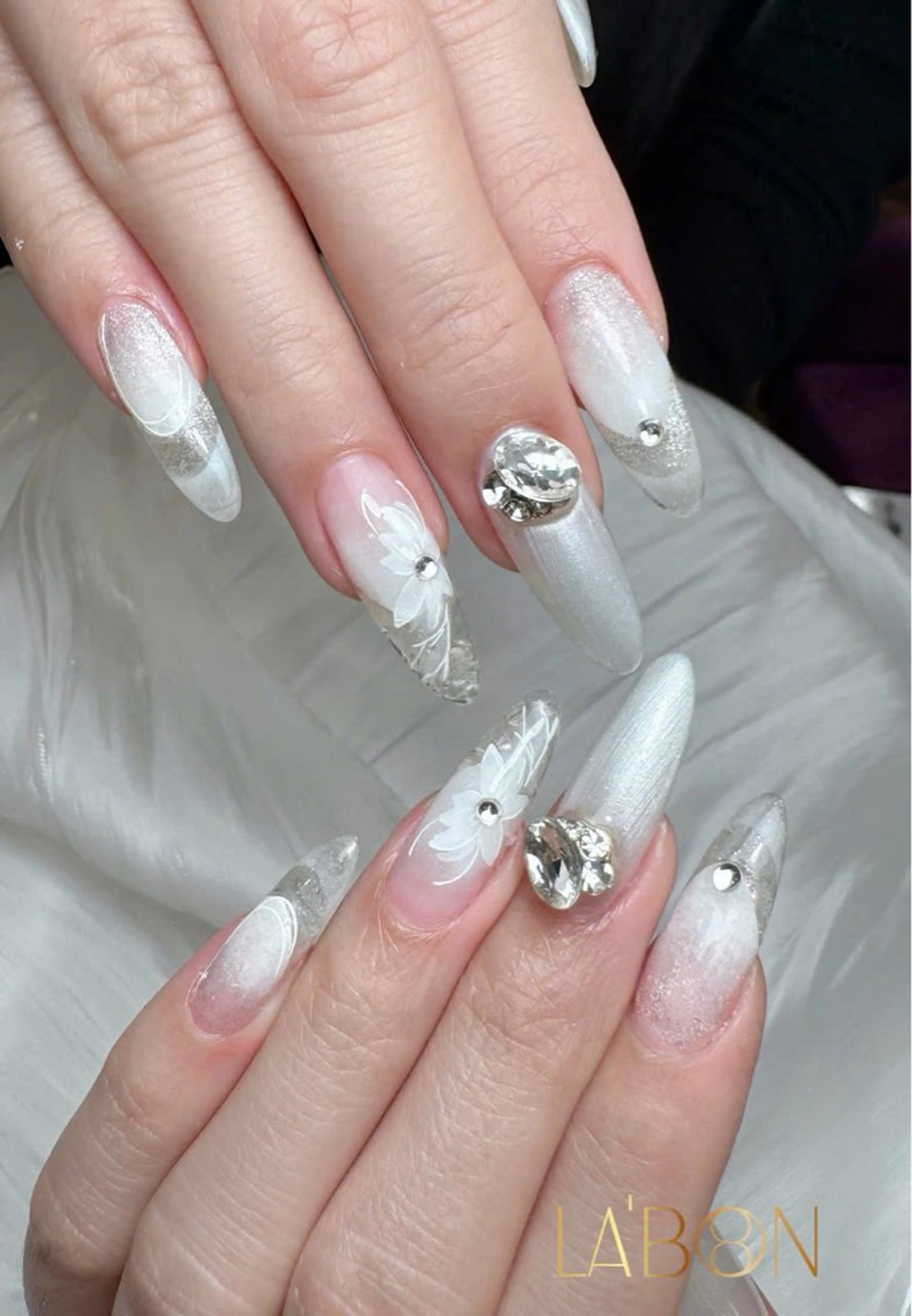 ネイル Hana✴︎ Labon Artのネイルデザイン