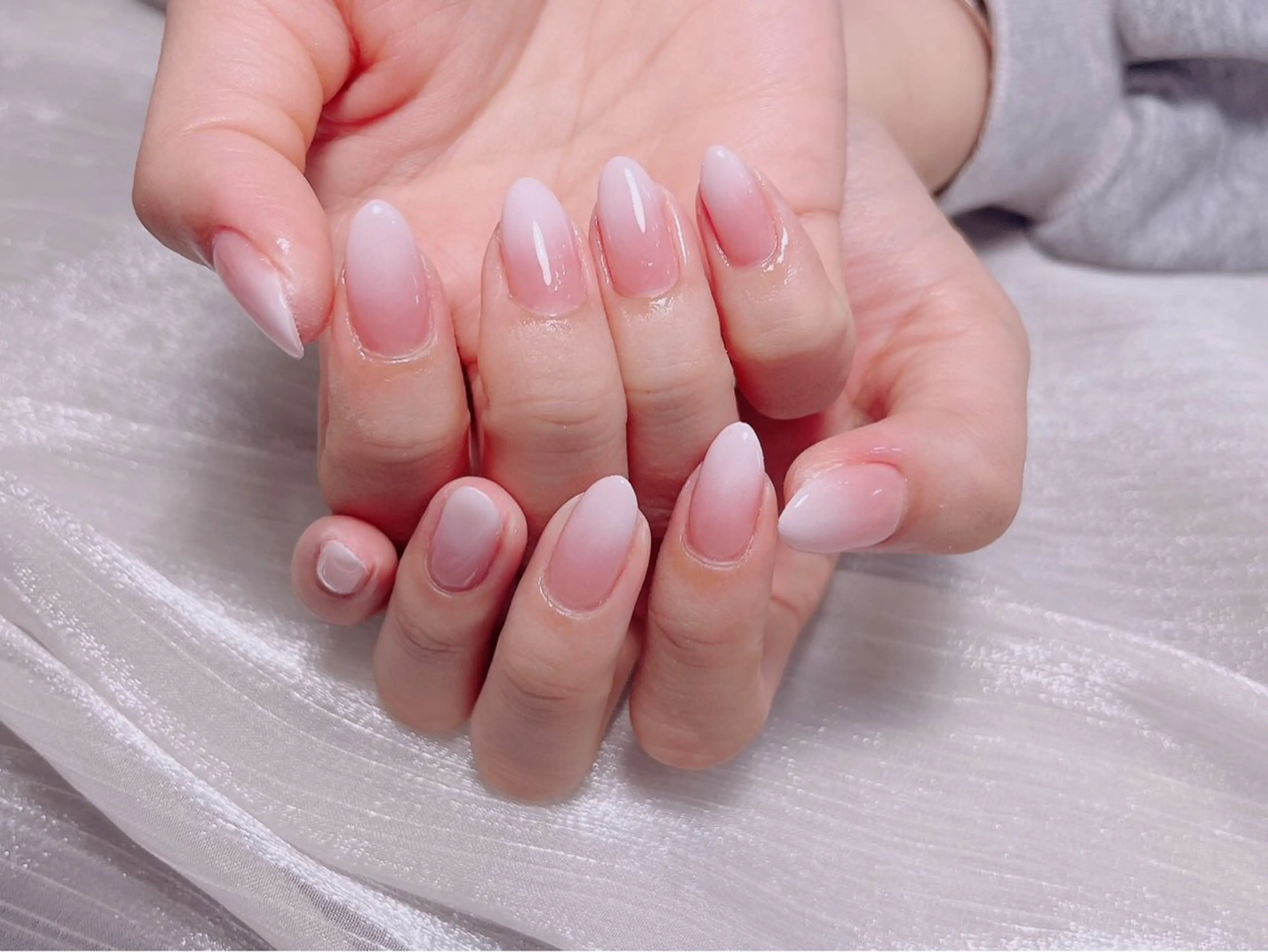 ネイル ハンドネイル Kari ネイルサロンのネイルデザイン