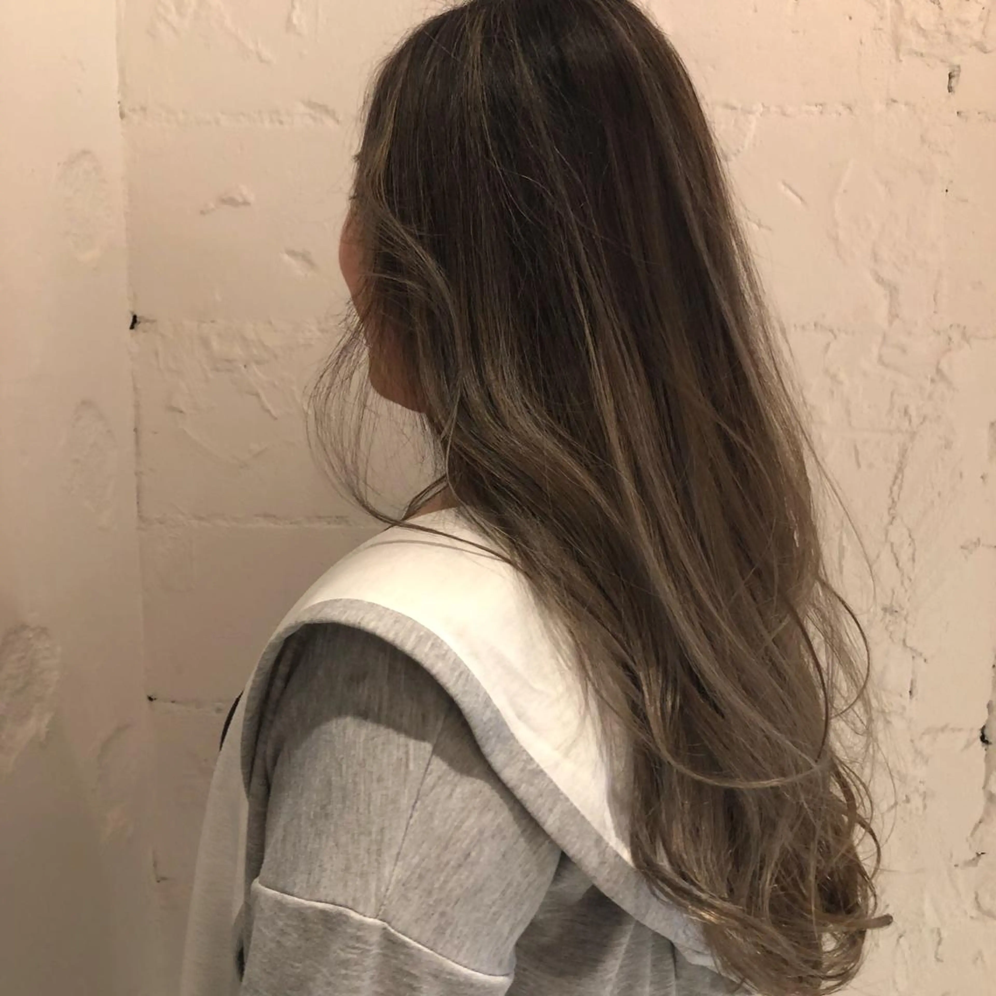 ロング カラー グラデーションカラー ハイライトカラー 外国人風カラー ハイライト ORIKA 美容室のヘアスタイル