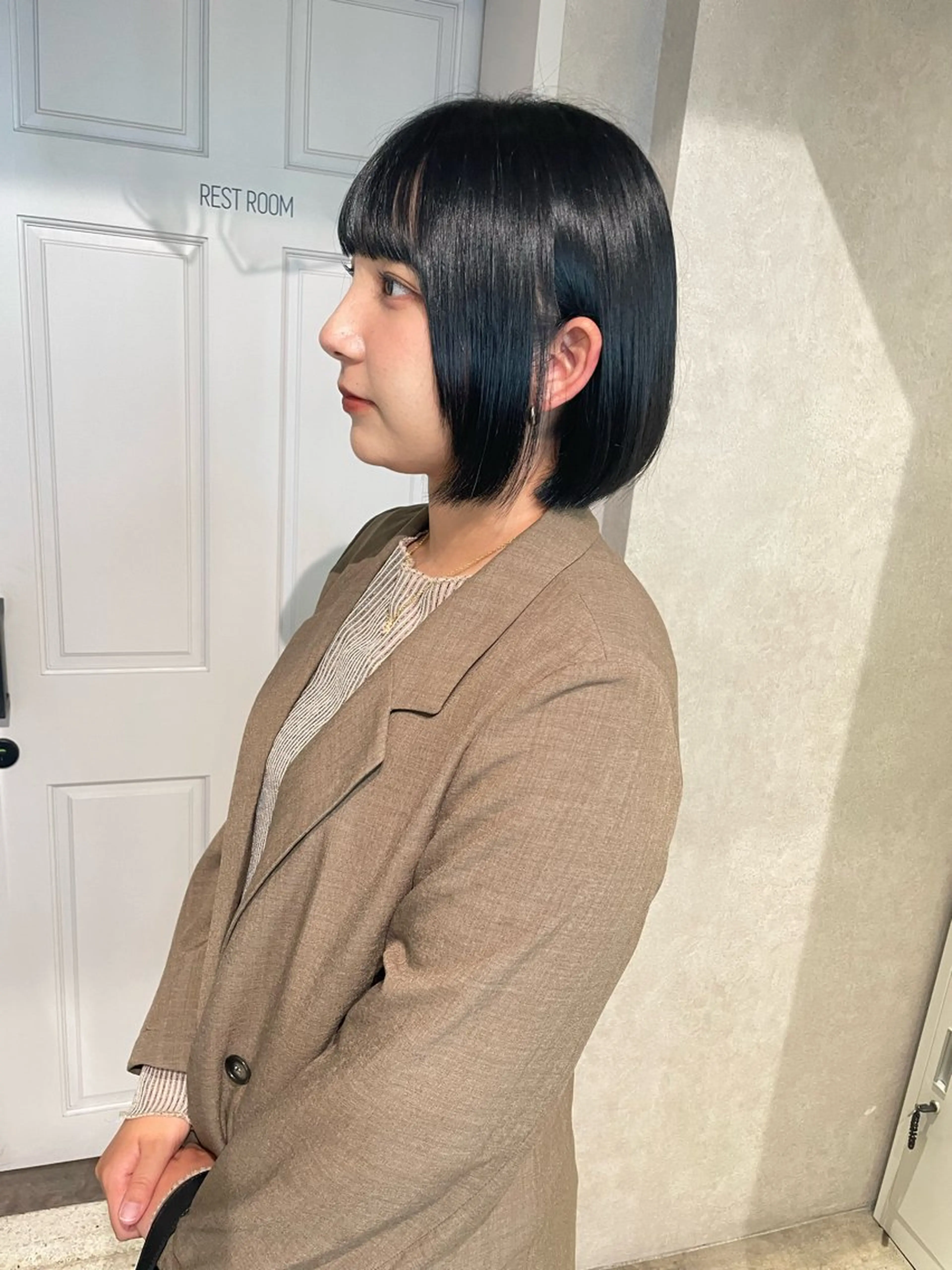 ショート カラー カット ヘアカラー ナチュラル透明感🌱 小山美樹子のヘアスタイル