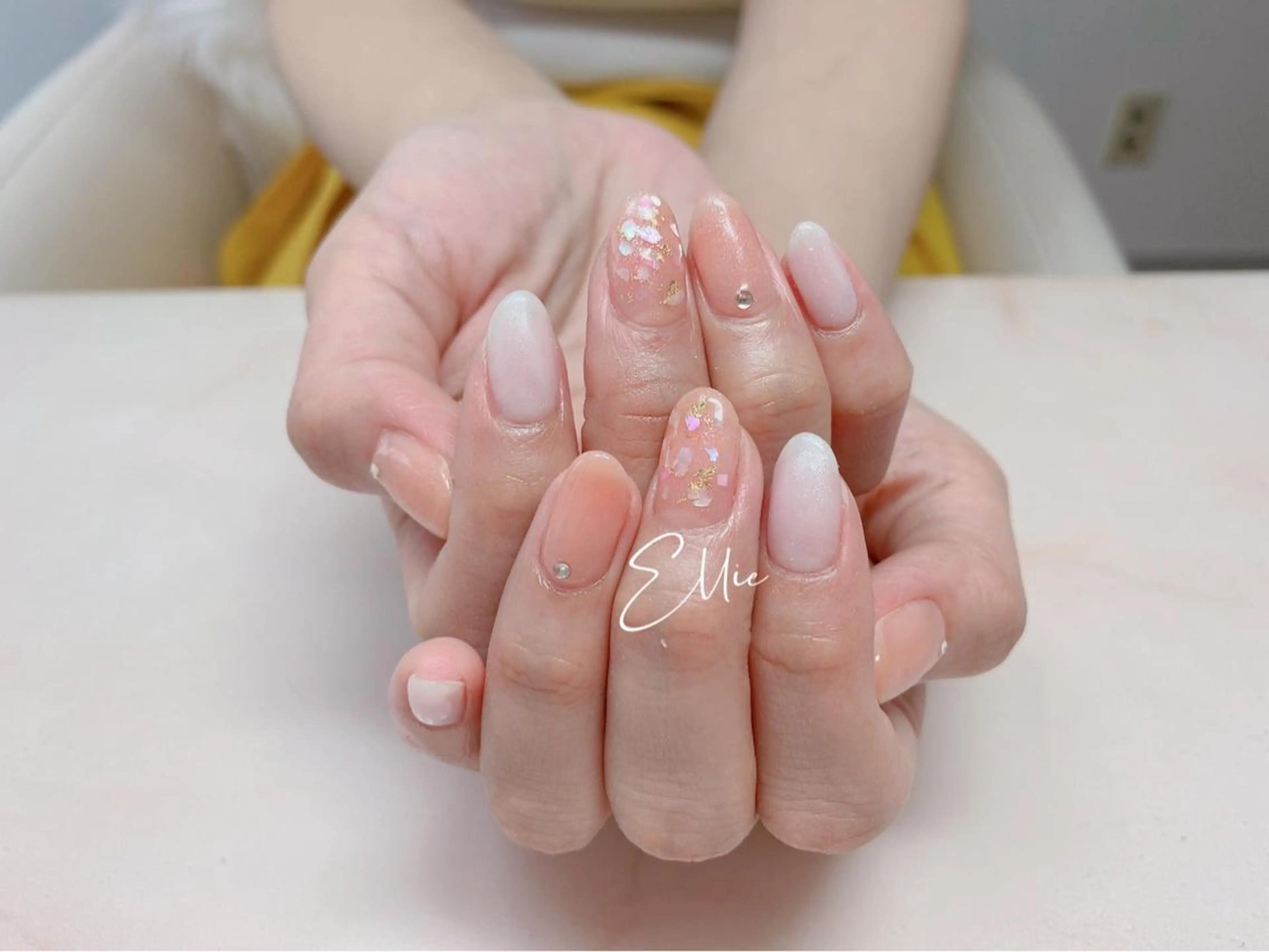 ネイル ハンドネイル ハンドケア ♡Ellie ♡のネイルデザイン