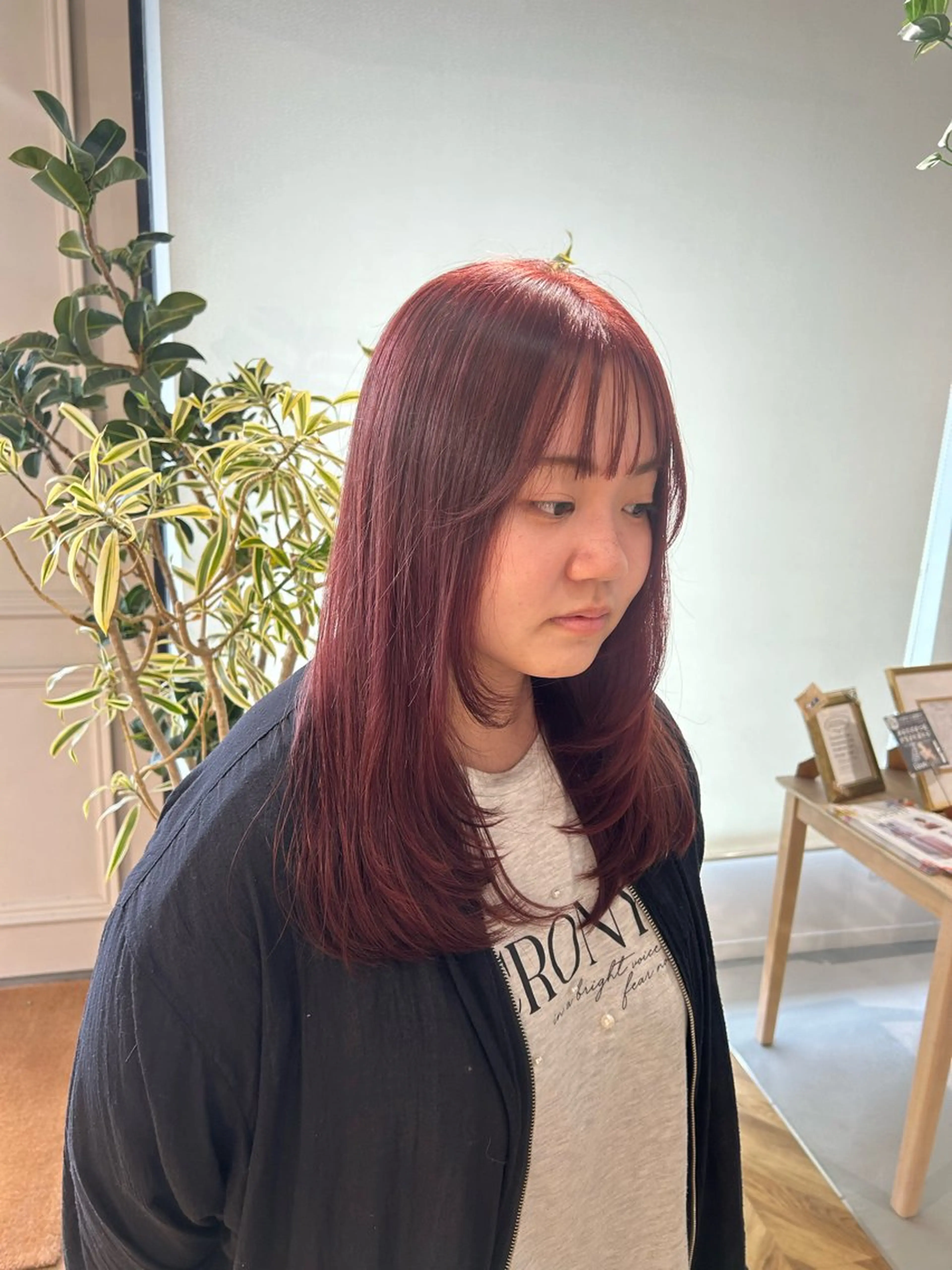 ロング レイヤーカット 透明感カラー🥣 yukihoのヘアスタイル