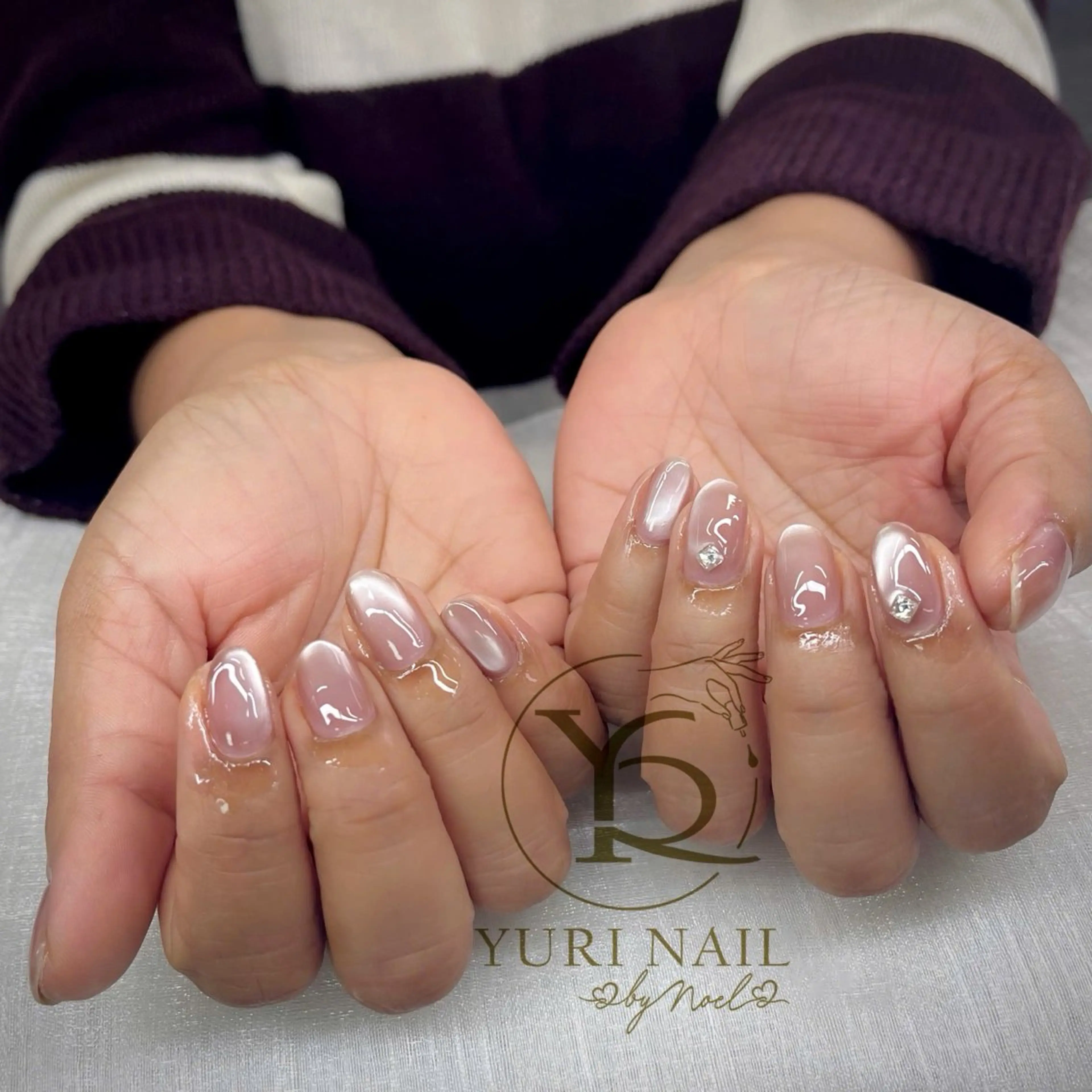 ネイル チークネイル フレンチネイル グラデーション キラキラネイル マグネットネイル ハンドネイル フットネイル ハンドケア YURI Nail Narita所属・YURI Nail NARITAのネイルデザイン