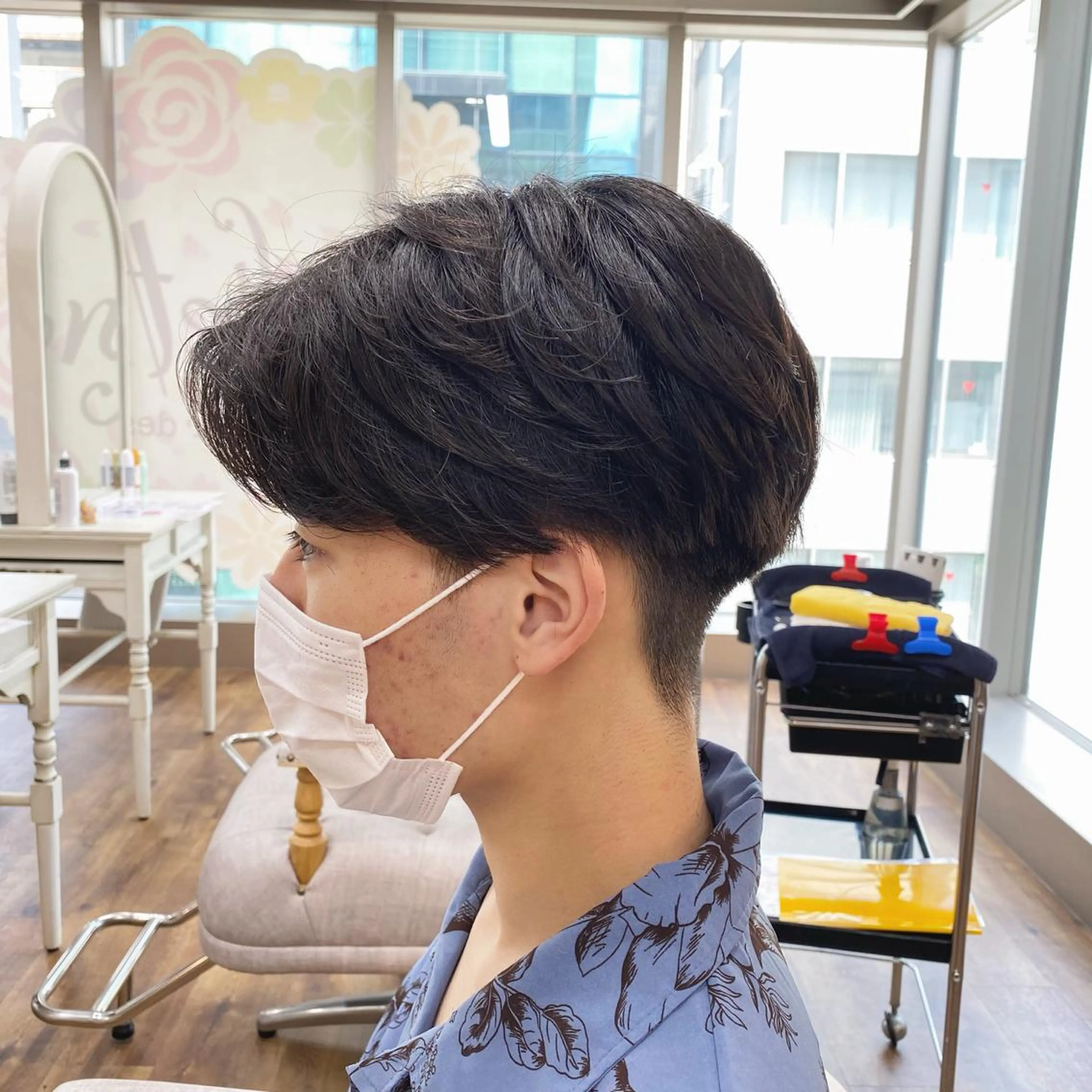 ショート パーマ メンズ 大場 優のヘアスタイル