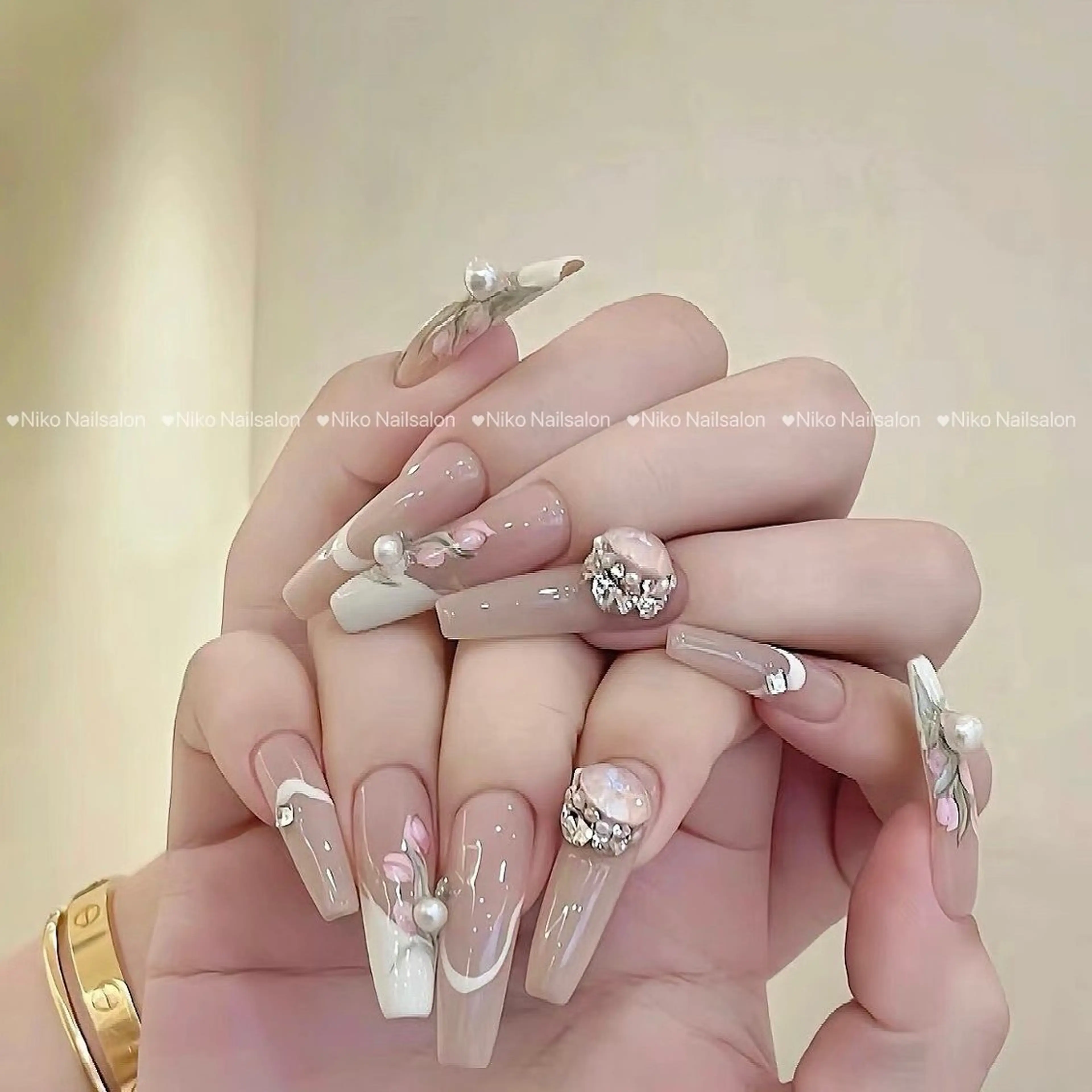 ネイル チークネイル 長さ出し フットネイル フレンチネイル ジェルネイル Niko Nail salon 銀座本店のネイルデザイン