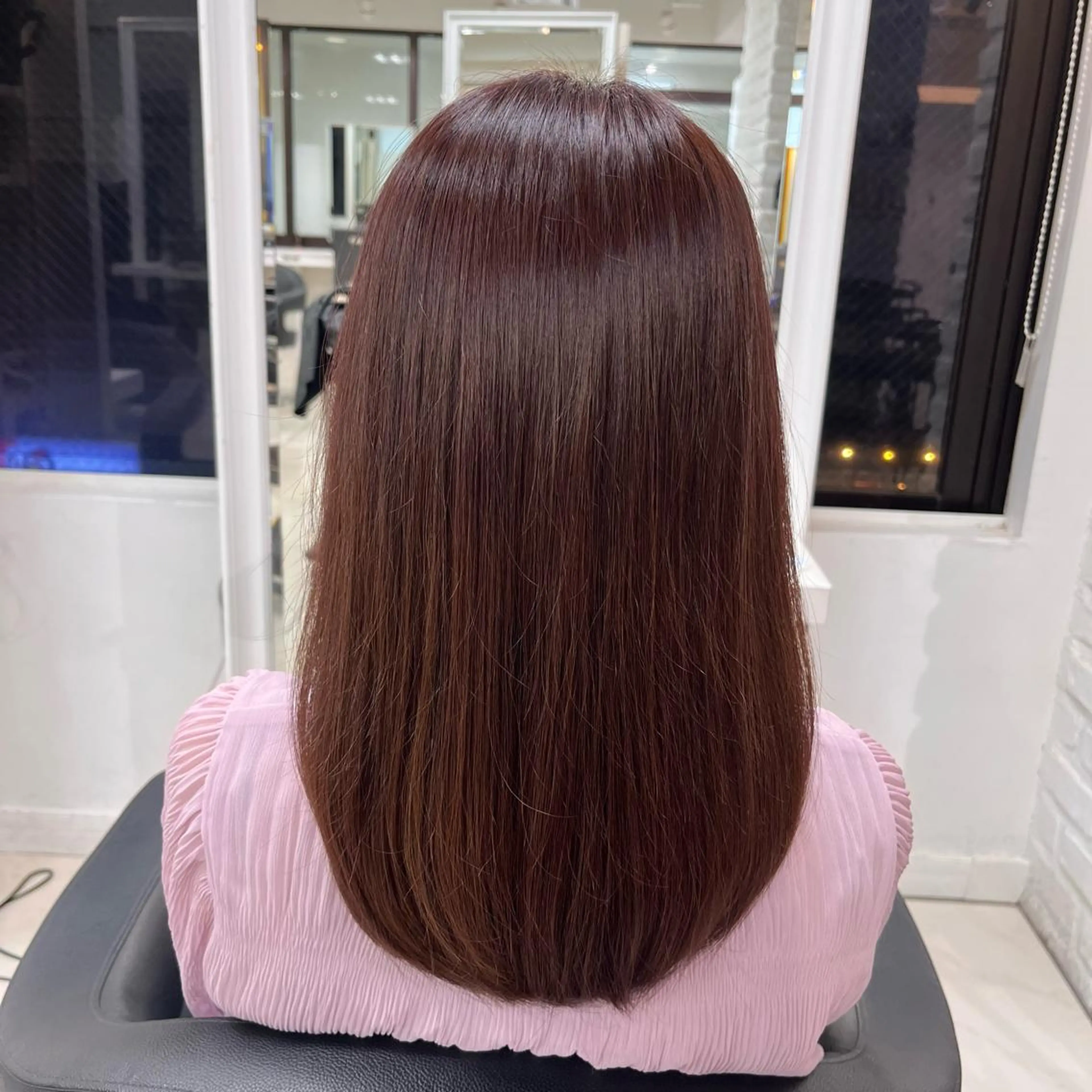 セミロング カラー ブリーチ ブラウンカラー ブリーチなしカラー ピンクカラー ピンクブラウン カット ヘアカラー トリートメント 【センターパート/ マッシュ】ryokaのヘアスタイル