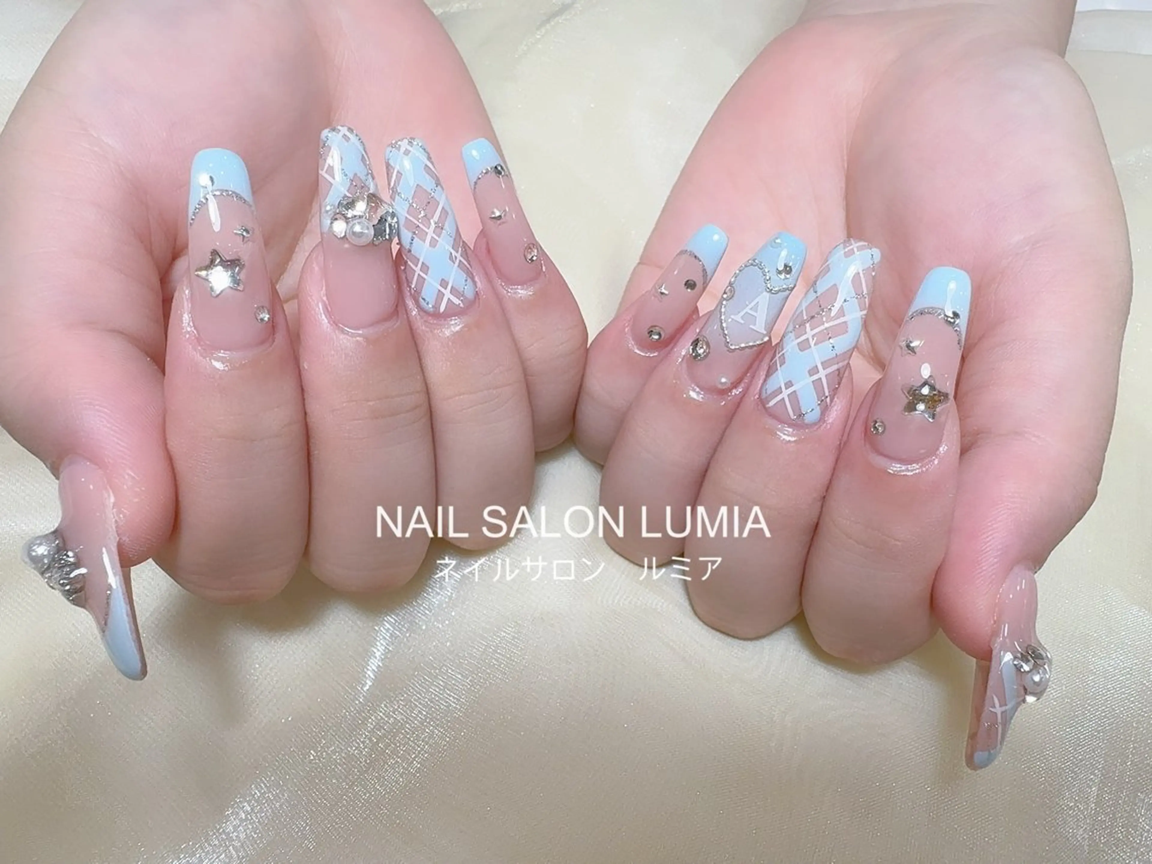 ネイル ハンドネイル ネイルサロン ルミア Lumia 店長のネイルデザイン