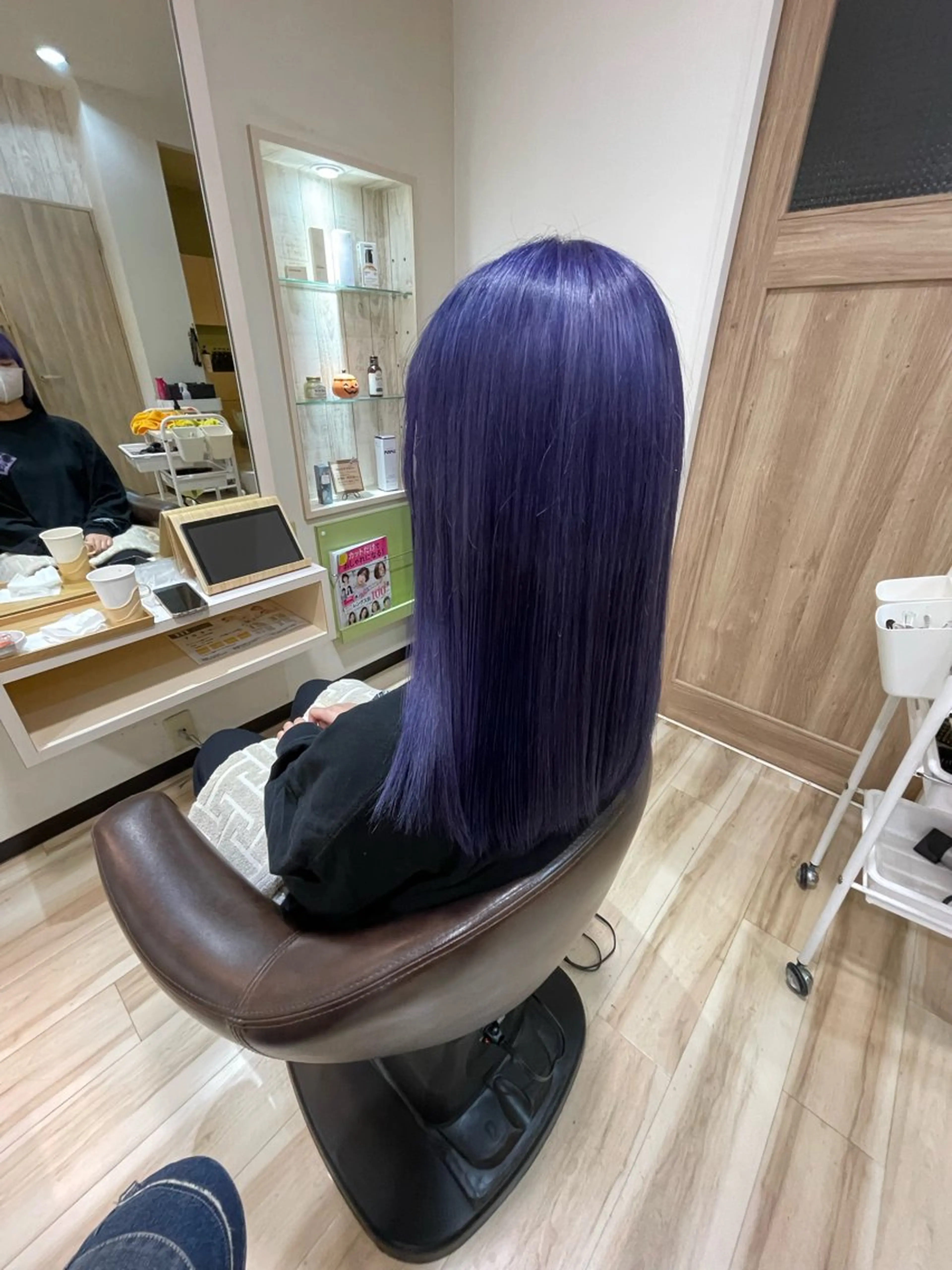 セミロング カラー ブリーチ パープルカラー 🌈派手髪ハイトーン 🌈鈴木亮太🌈のヘアスタイル