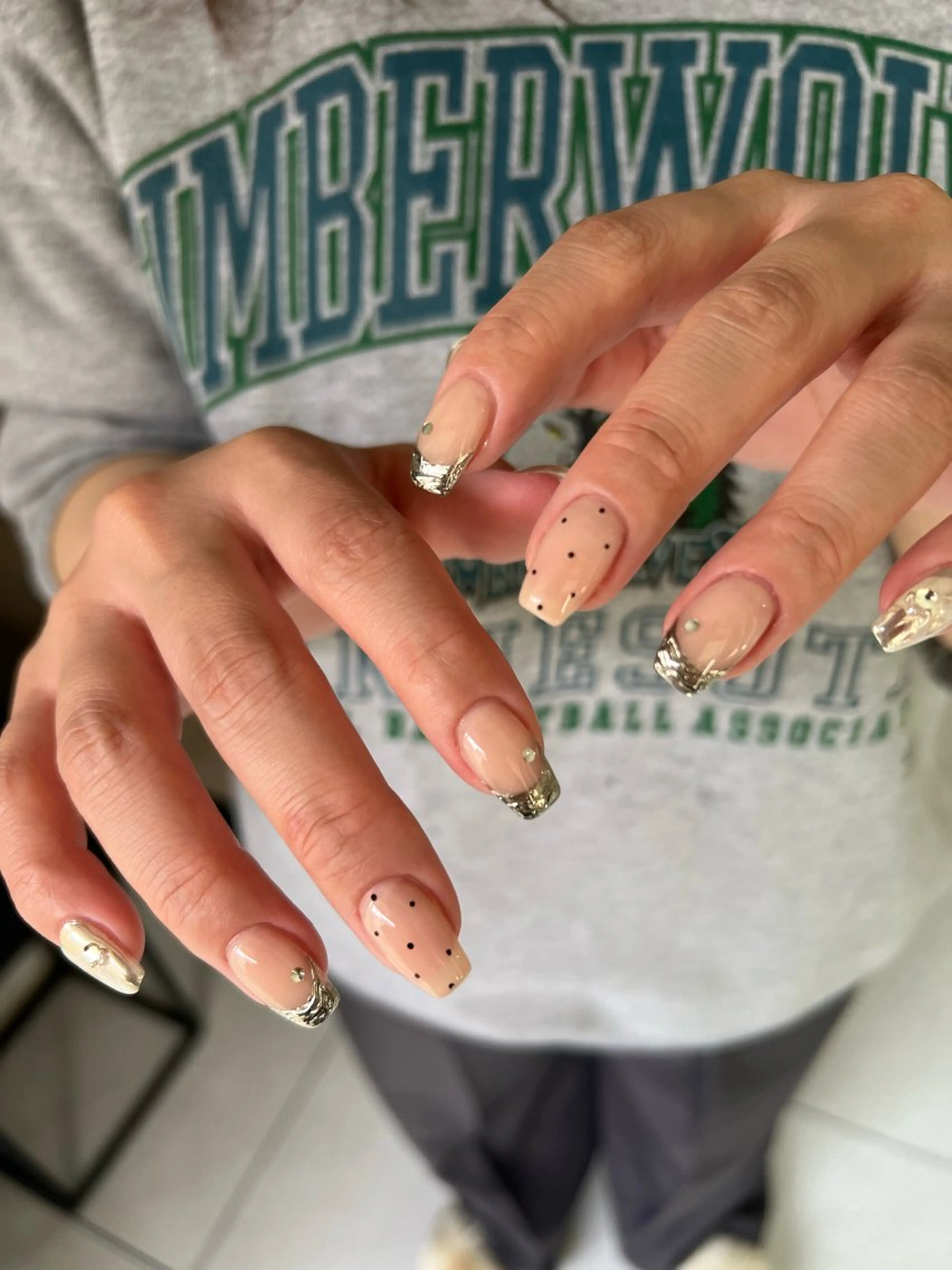 ネイル 持ち込み ニュアンスネイル ハンドネイル ハンドケア Charme. NOBUKOのネイルデザイン